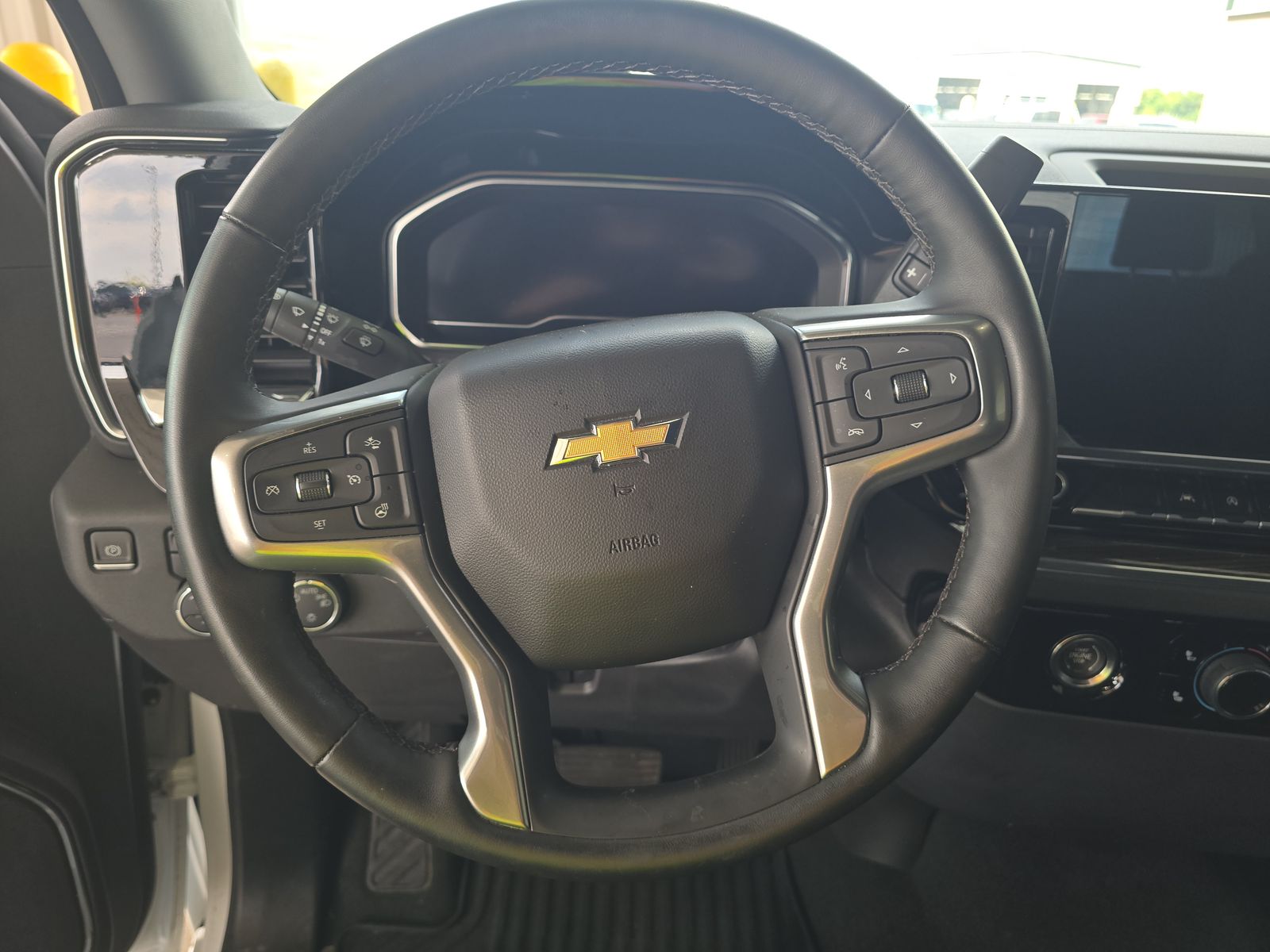 2024 Chevrolet Silverado 1500 LT AWD