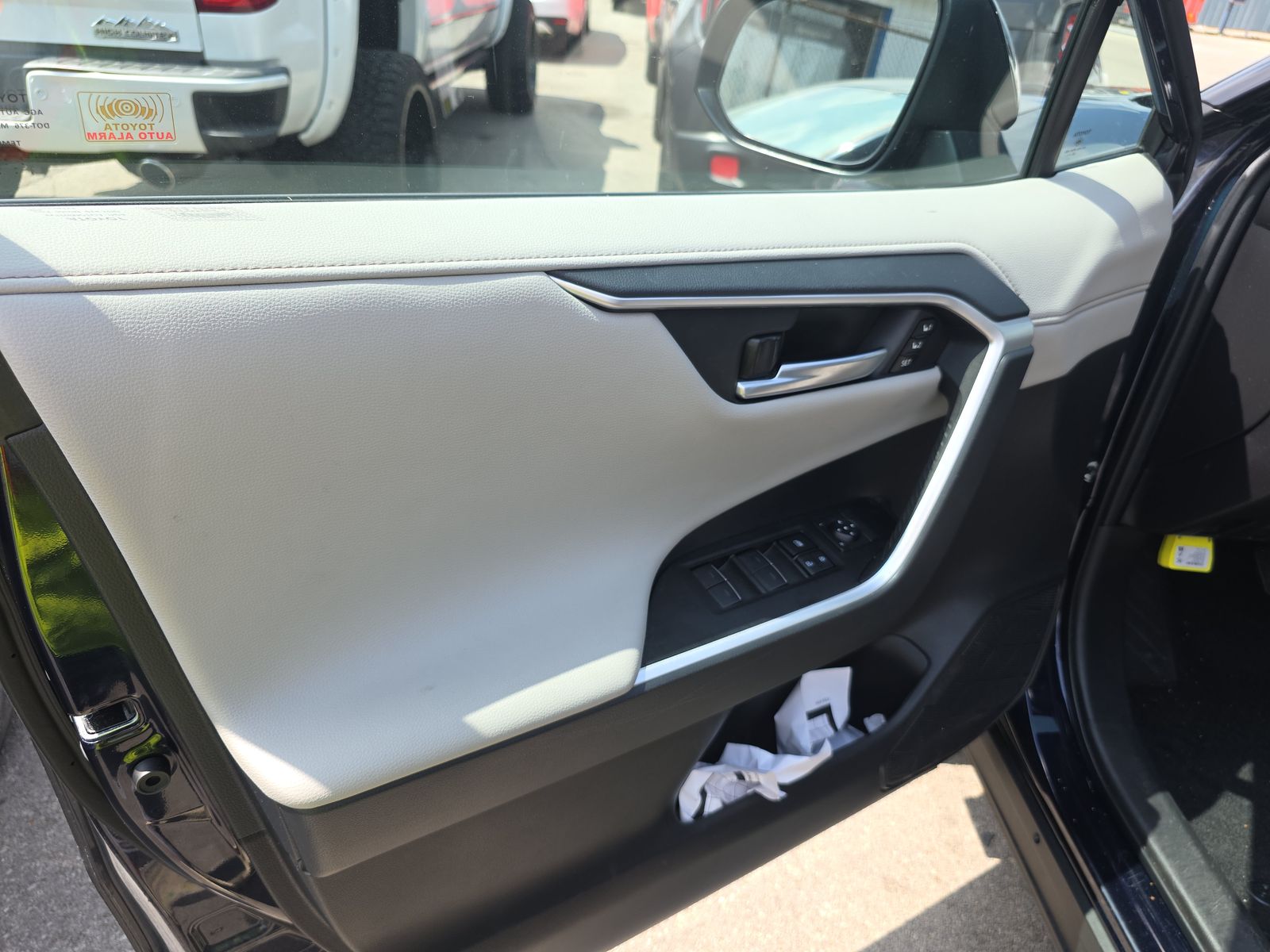 2024 Toyota RAV4 Hybrid Limited AWD