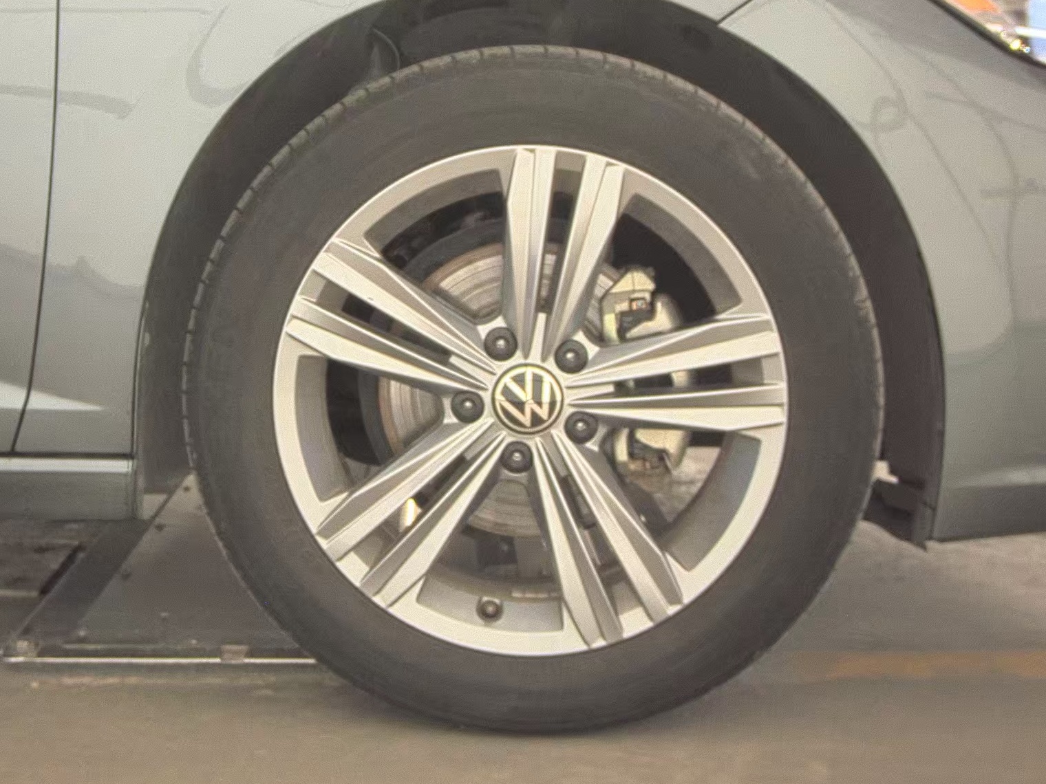 2024 Volkswagen Jetta 1.5T SE FWD