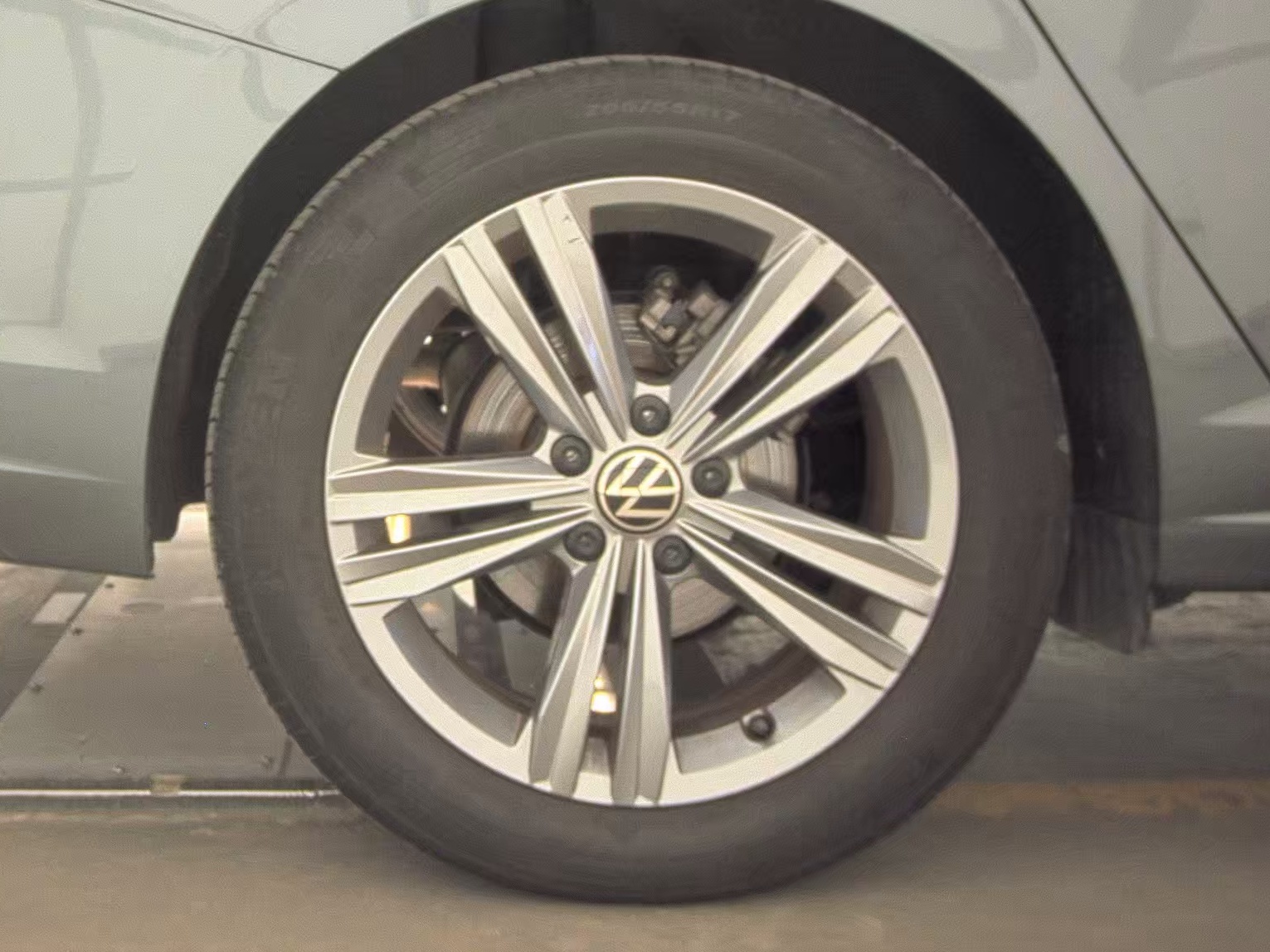2024 Volkswagen Jetta 1.5T SE FWD