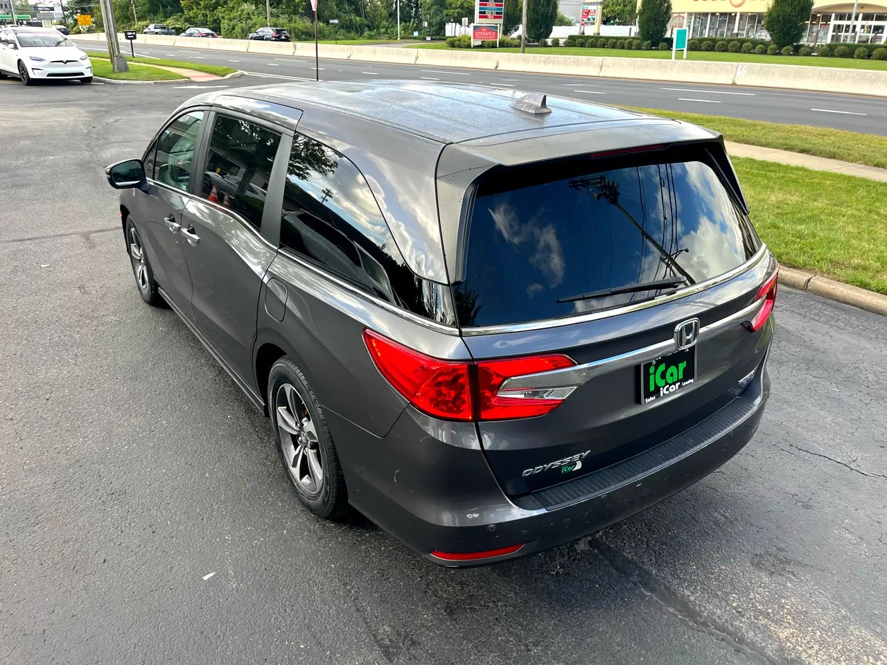 2019 Honda Odyssey Touring FWD
