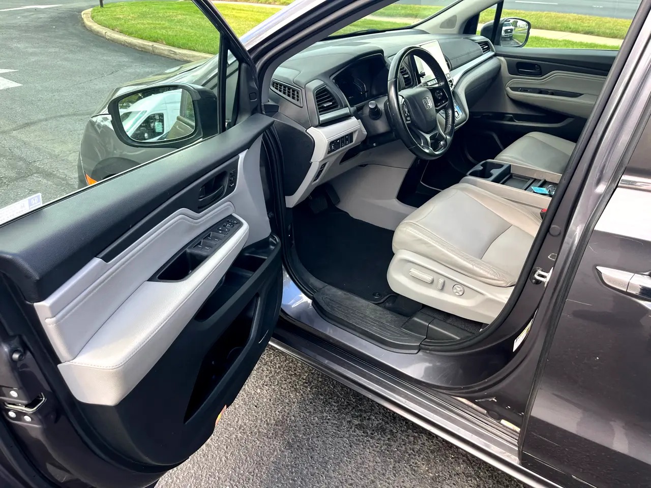 2019 Honda Odyssey Touring FWD