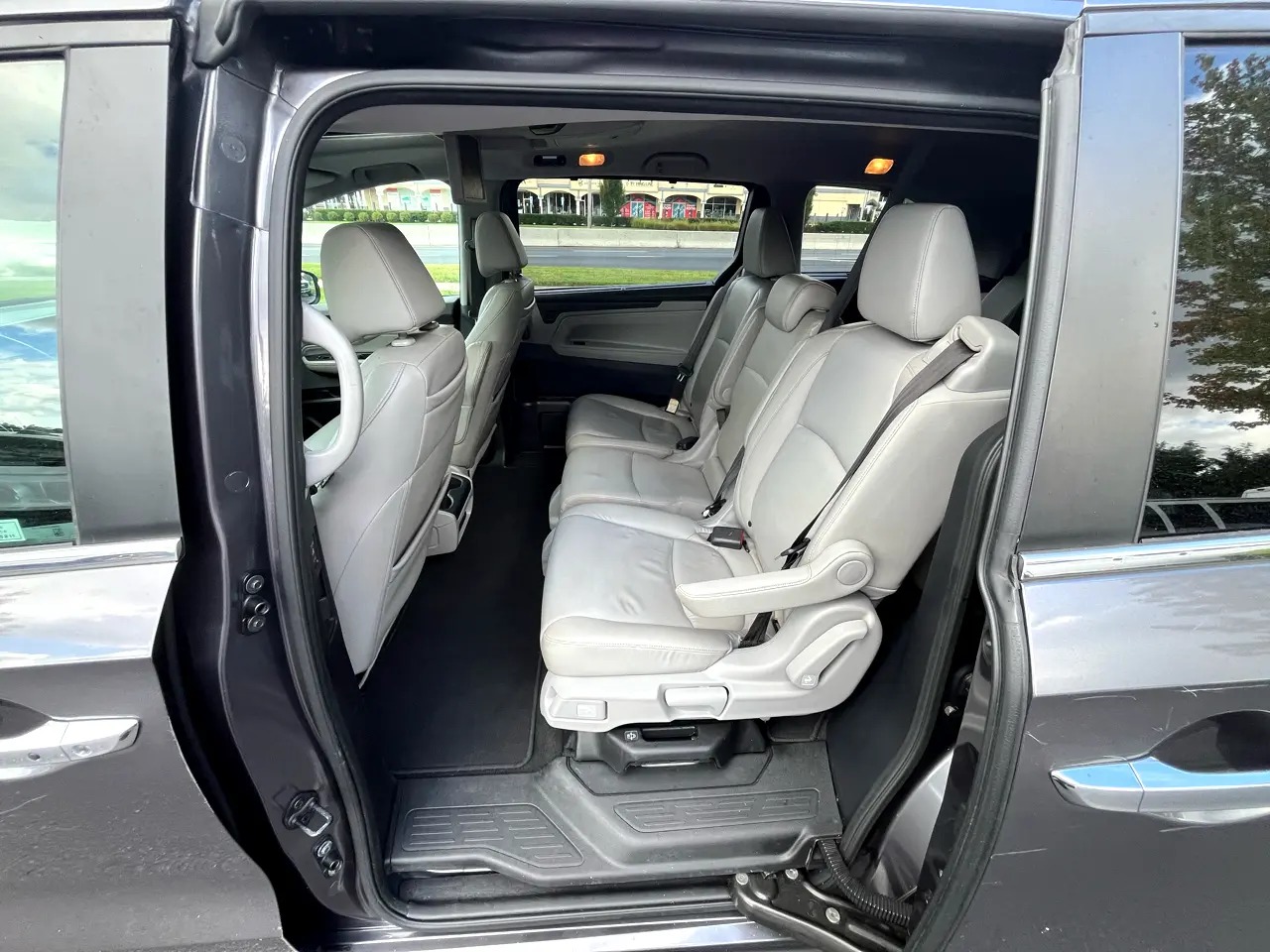 2019 Honda Odyssey Touring FWD