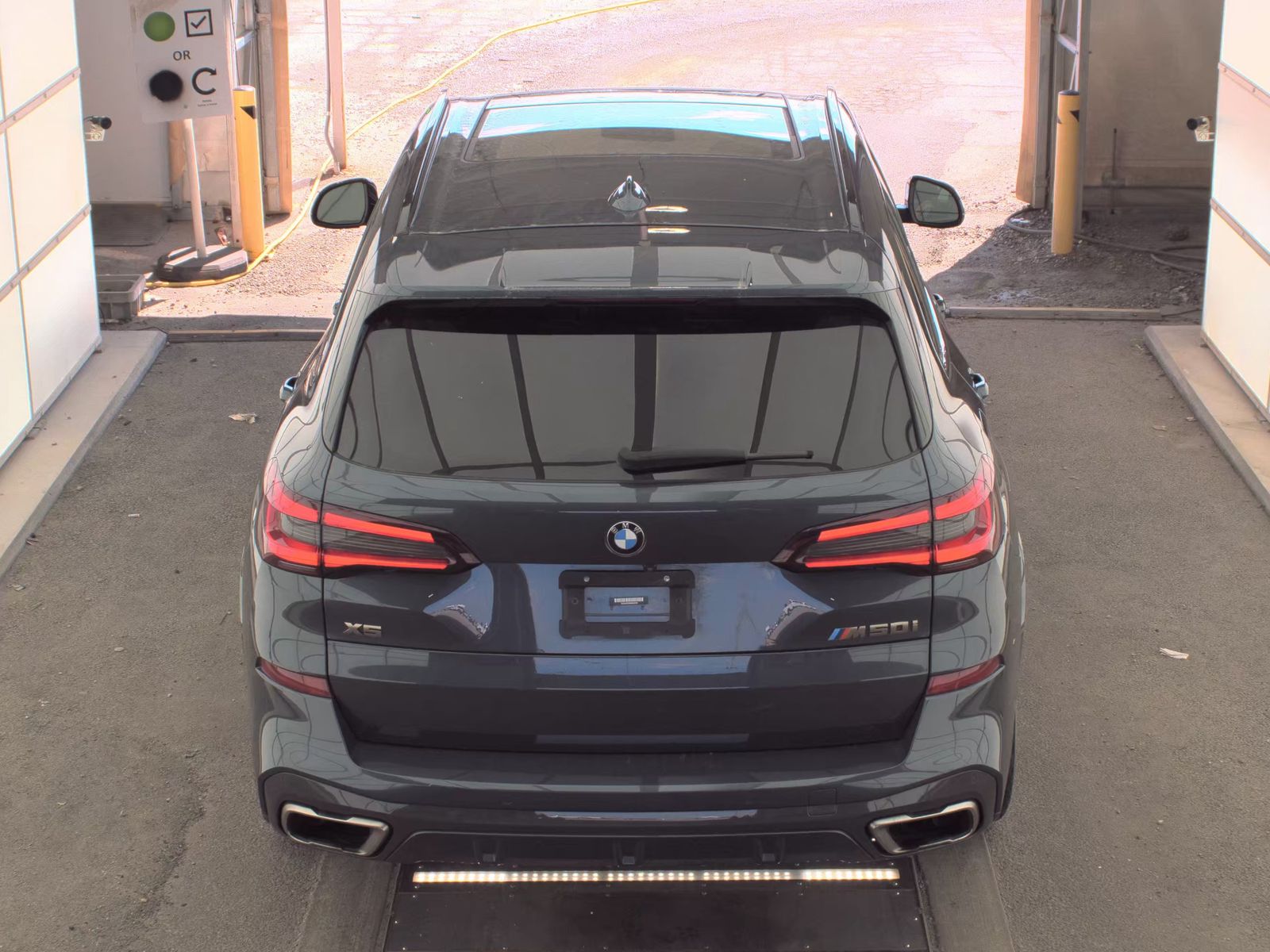 2022 BMW X5 M50i AWD