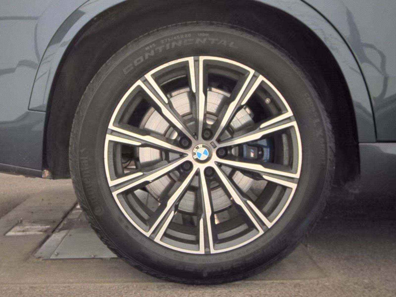 2022 BMW X5 M50i AWD