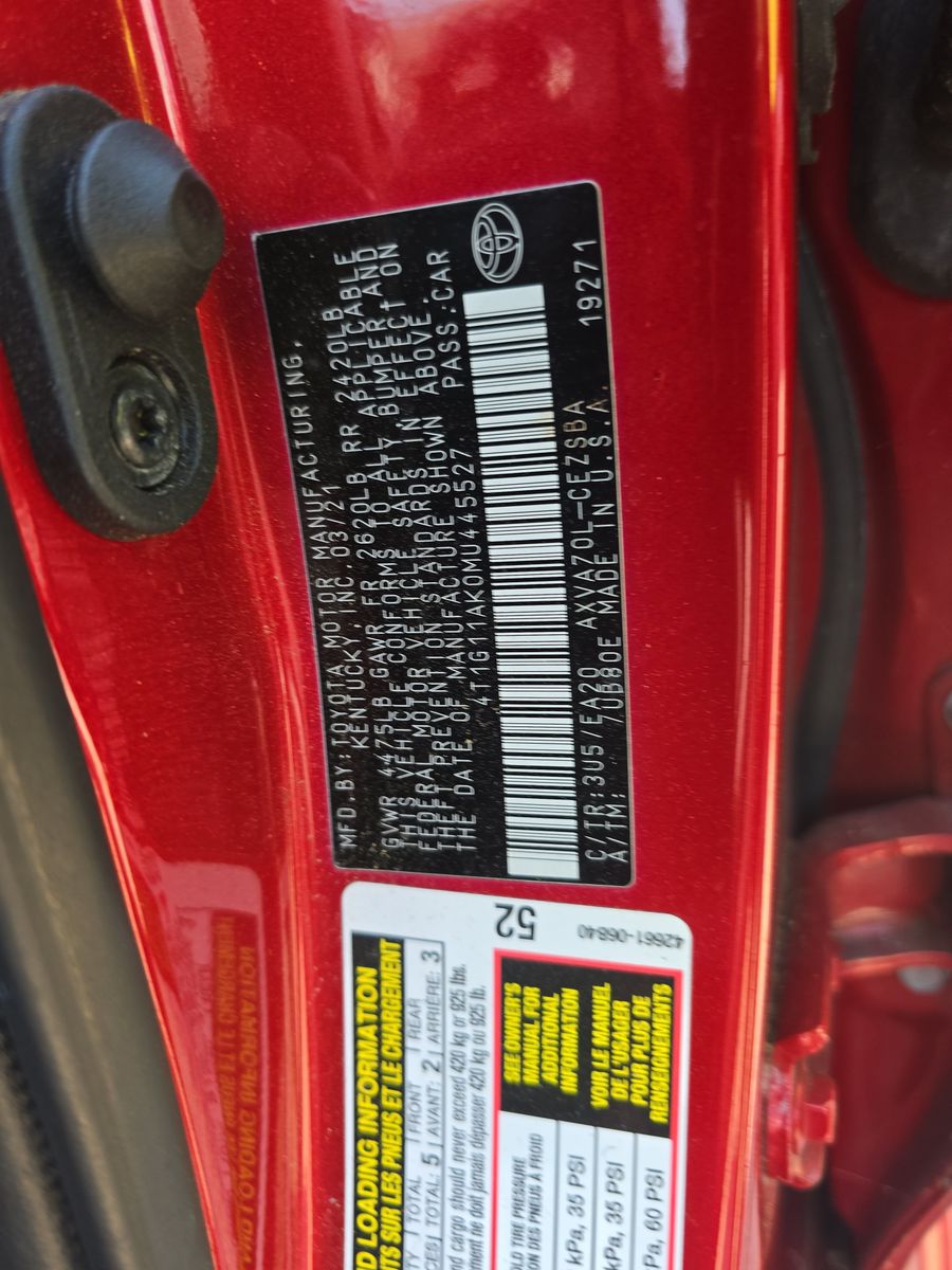 2021 Toyota Camry SE FWD