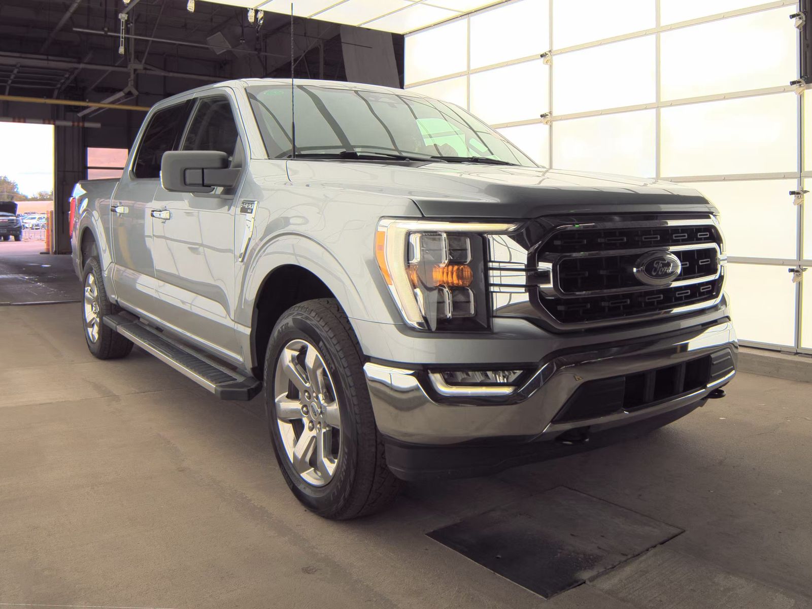 2023 Ford F-150 XLT AWD