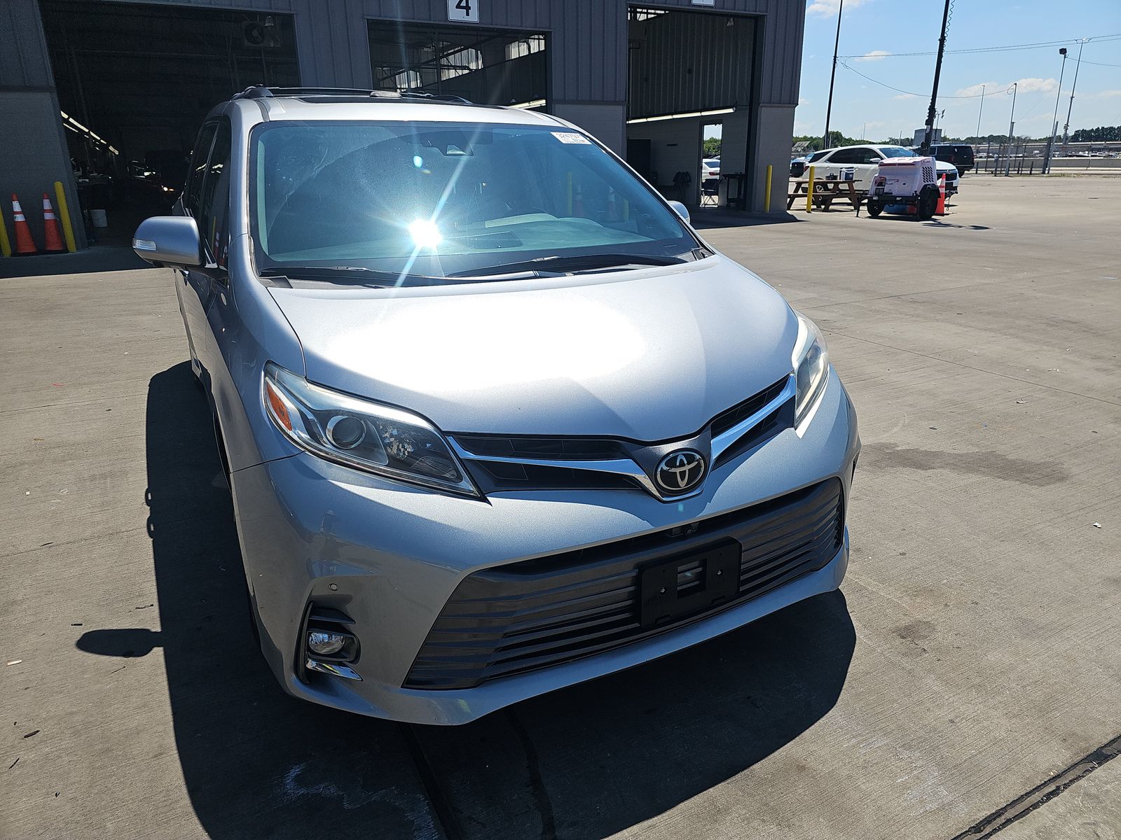 2018 Toyota Sienna Limited Premium FWD