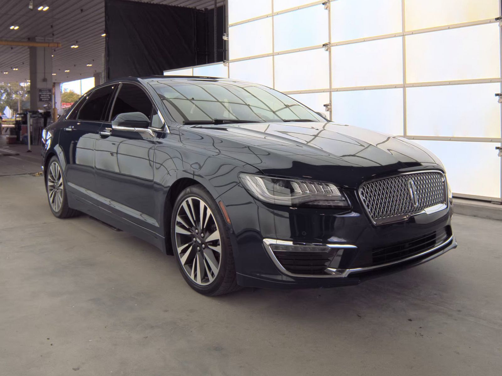 2019 Lincoln MKZ Reserve II FWD