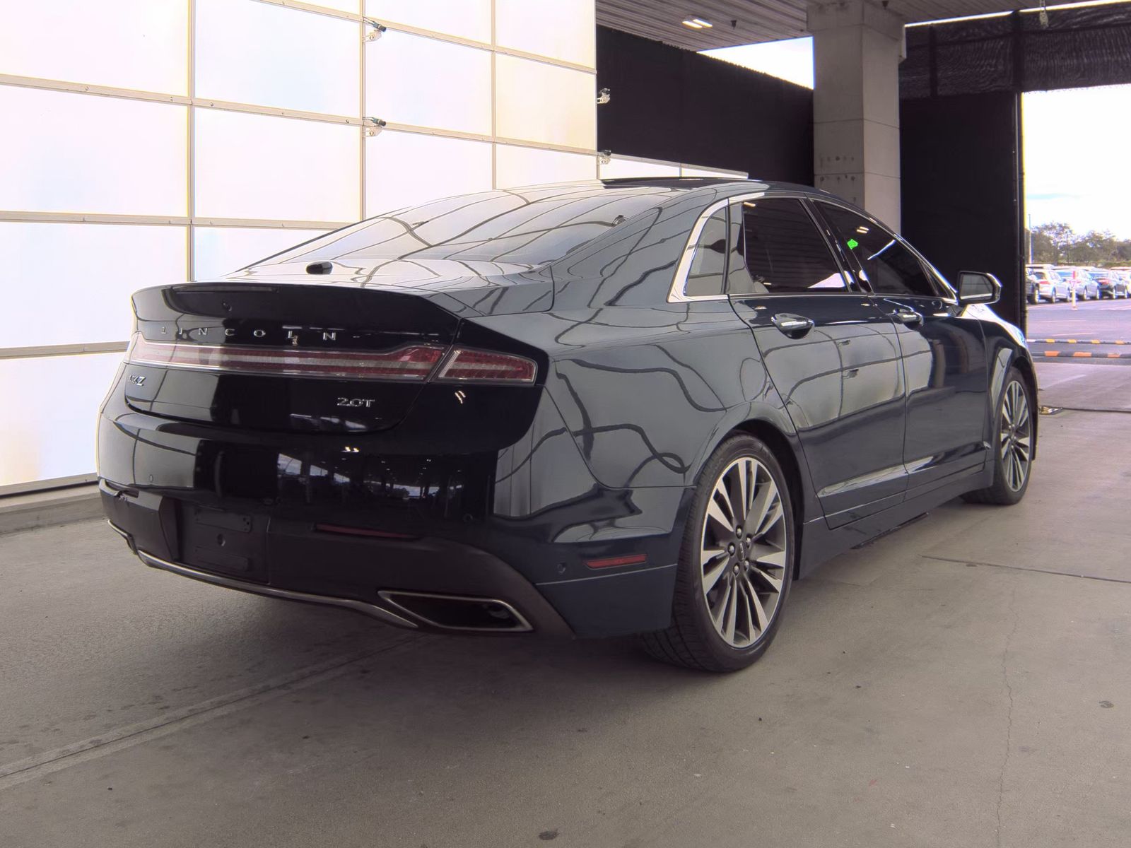 2019 Lincoln MKZ Reserve II FWD
