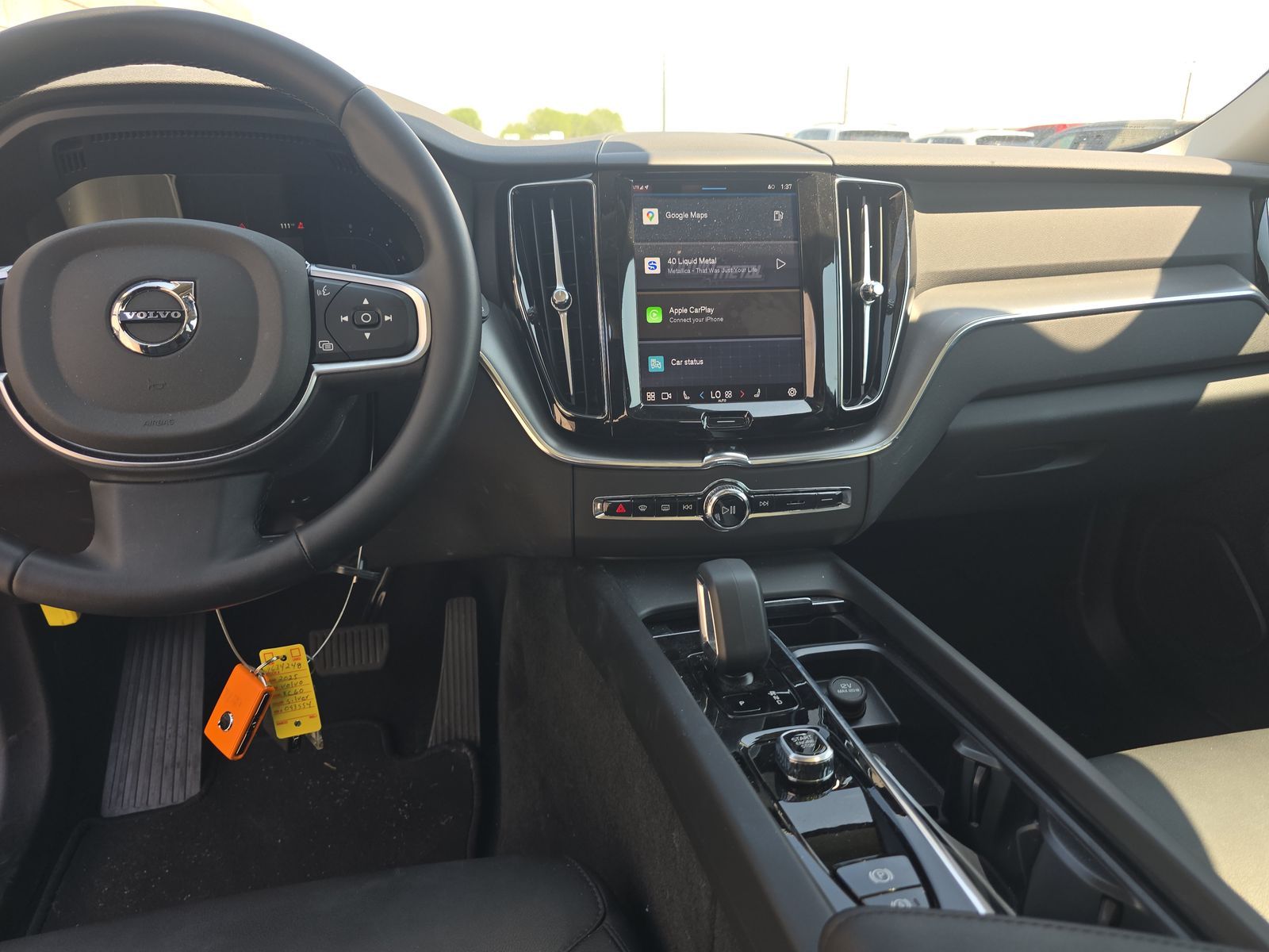 2025 Volvo XC60 B5 Core AWD