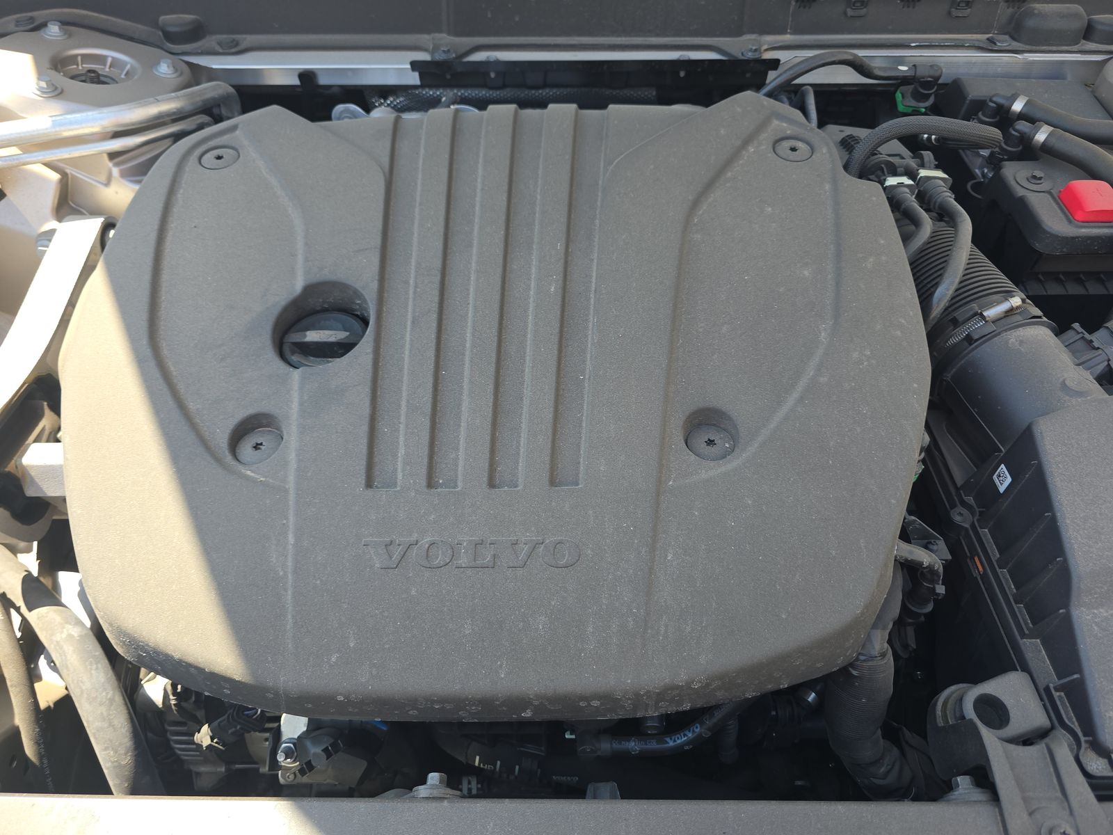 2025 Volvo XC60 B5 Core AWD