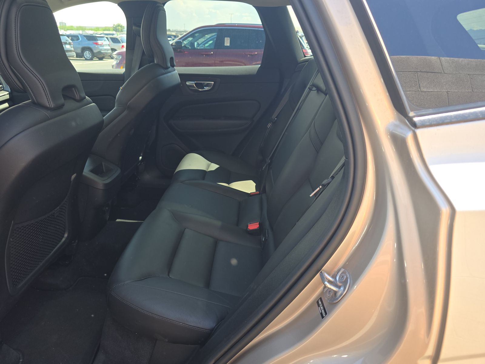 2025 Volvo XC60 B5 Core AWD