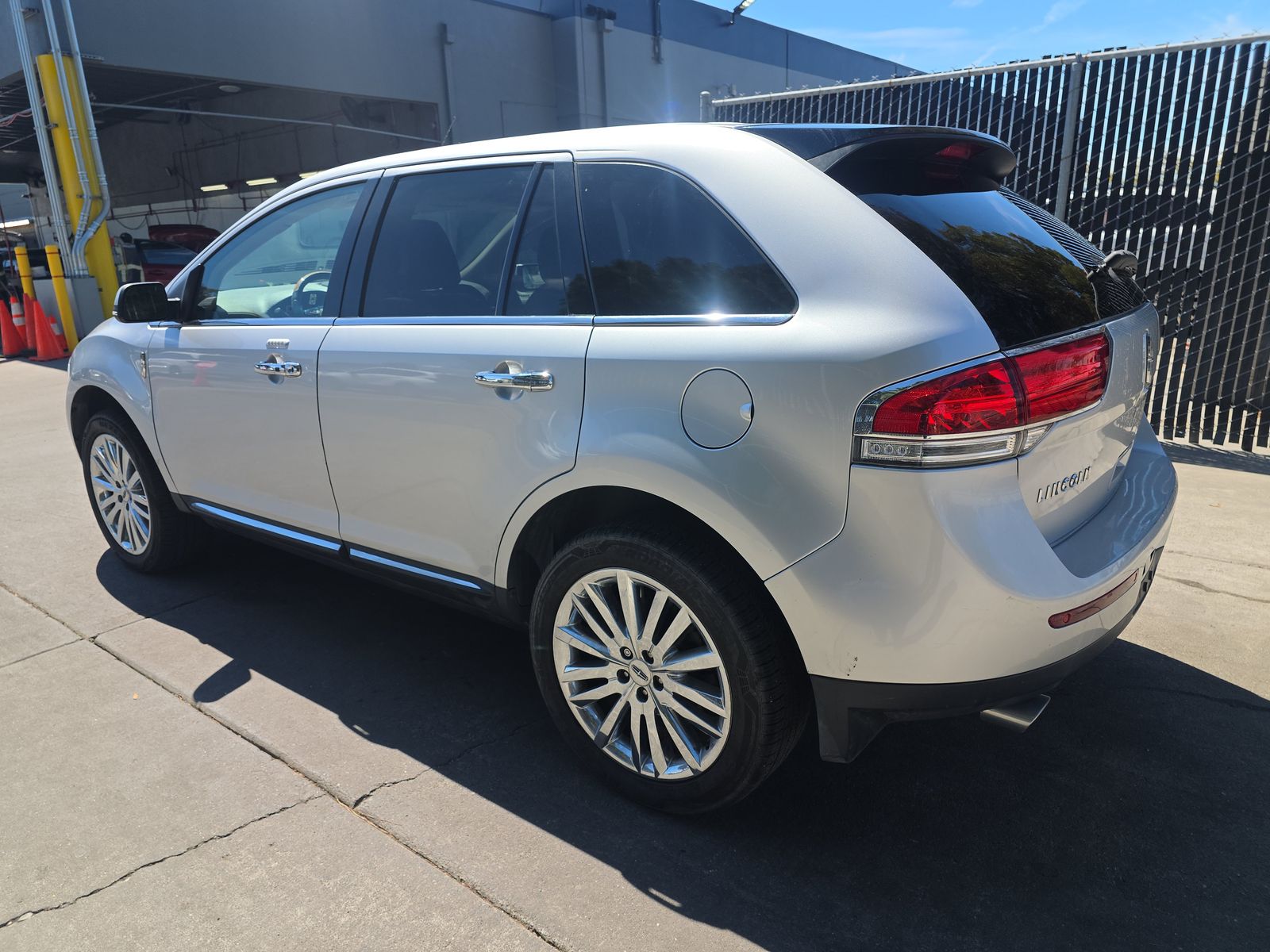 2015 Lincoln MKX Base FWD