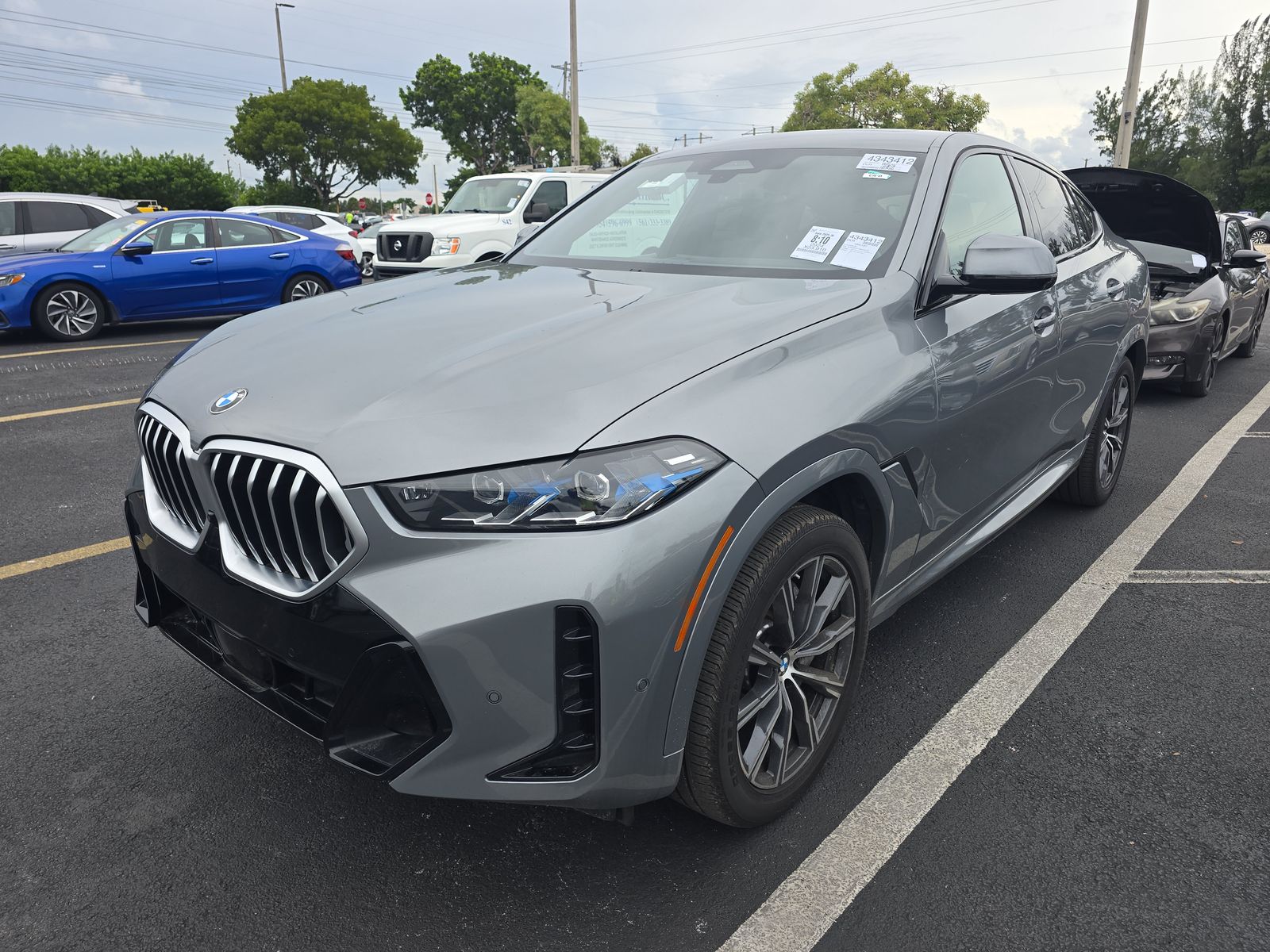 2024 BMW X6 xDrive40i AWD