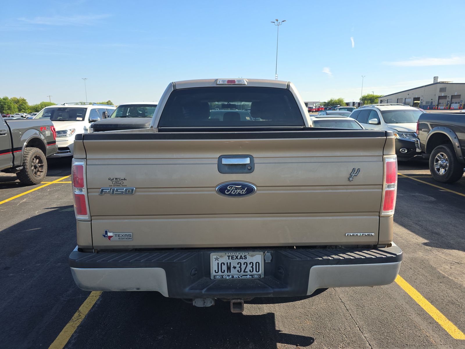 2013 Ford F-150 XLT RWD