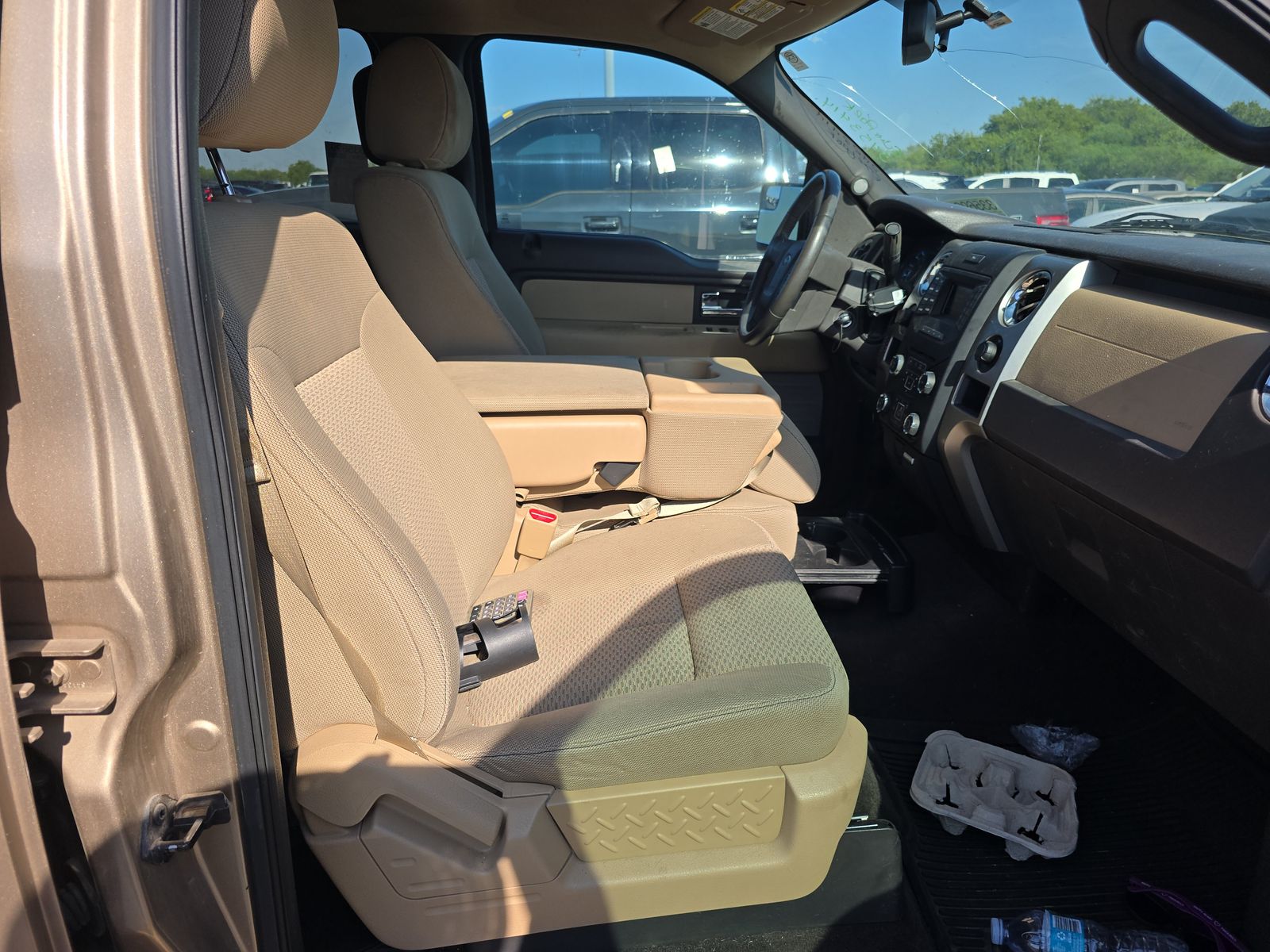 2013 Ford F-150 XLT RWD