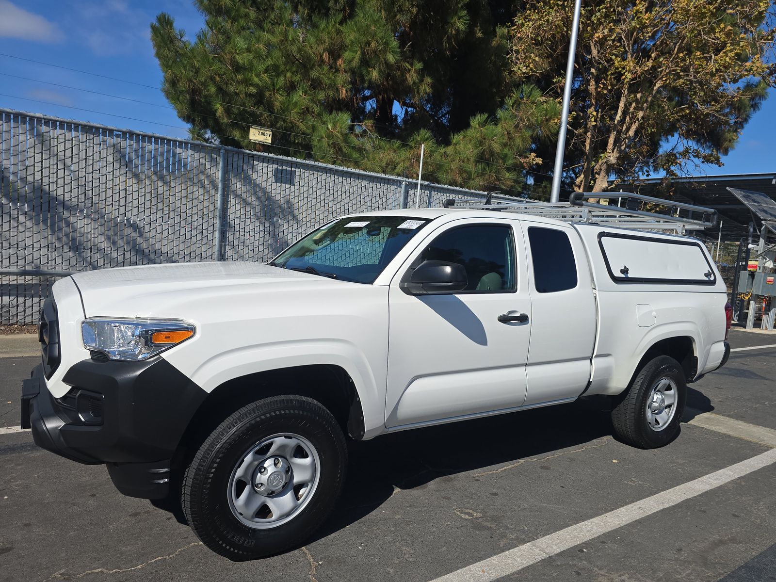 2022 Toyota Tacoma SR RWD
