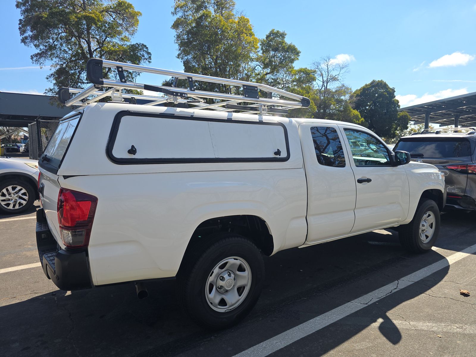 2022 Toyota Tacoma SR RWD