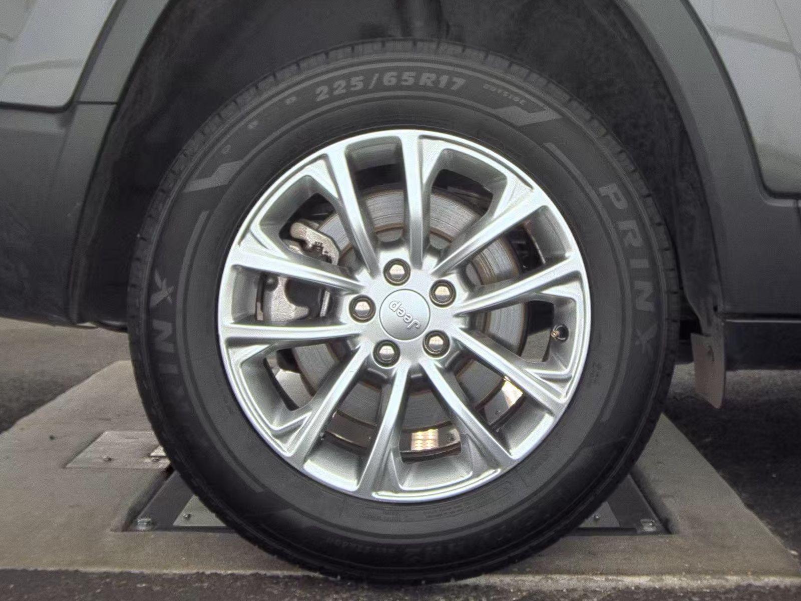 2022 Jeep Cherokee Latitude Lux AWD