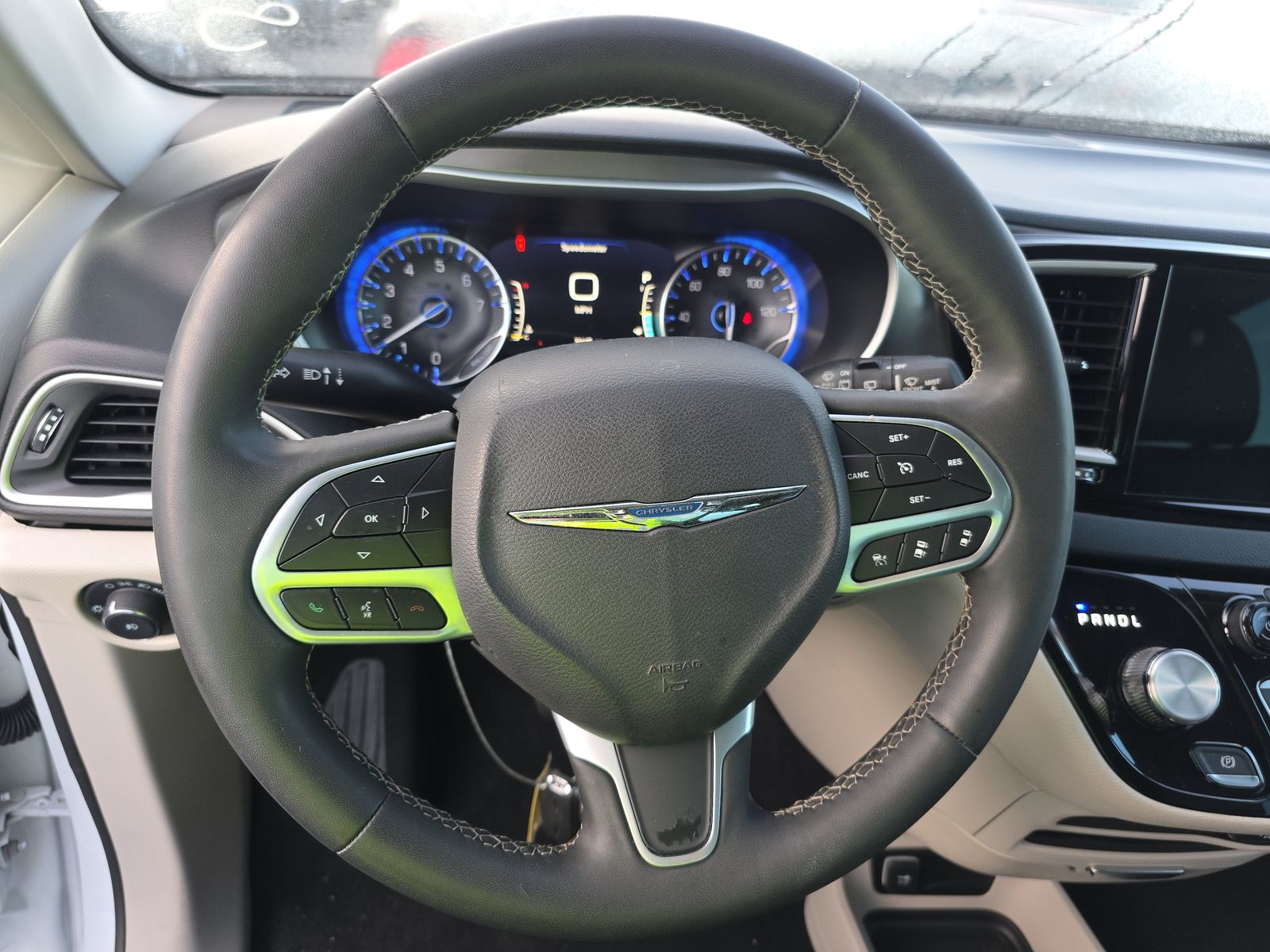 2023 Chrysler Pacifica Touring L FWD