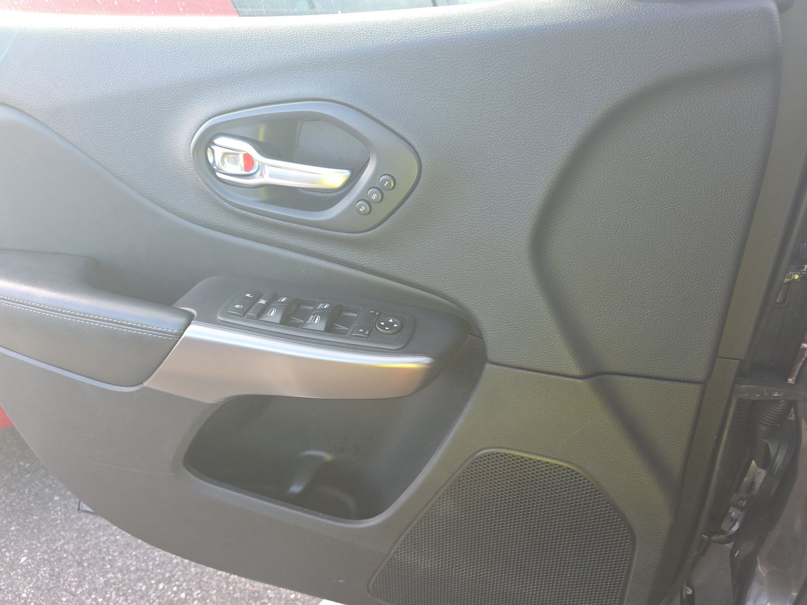 2019 Jeep Cherokee Limited AWD