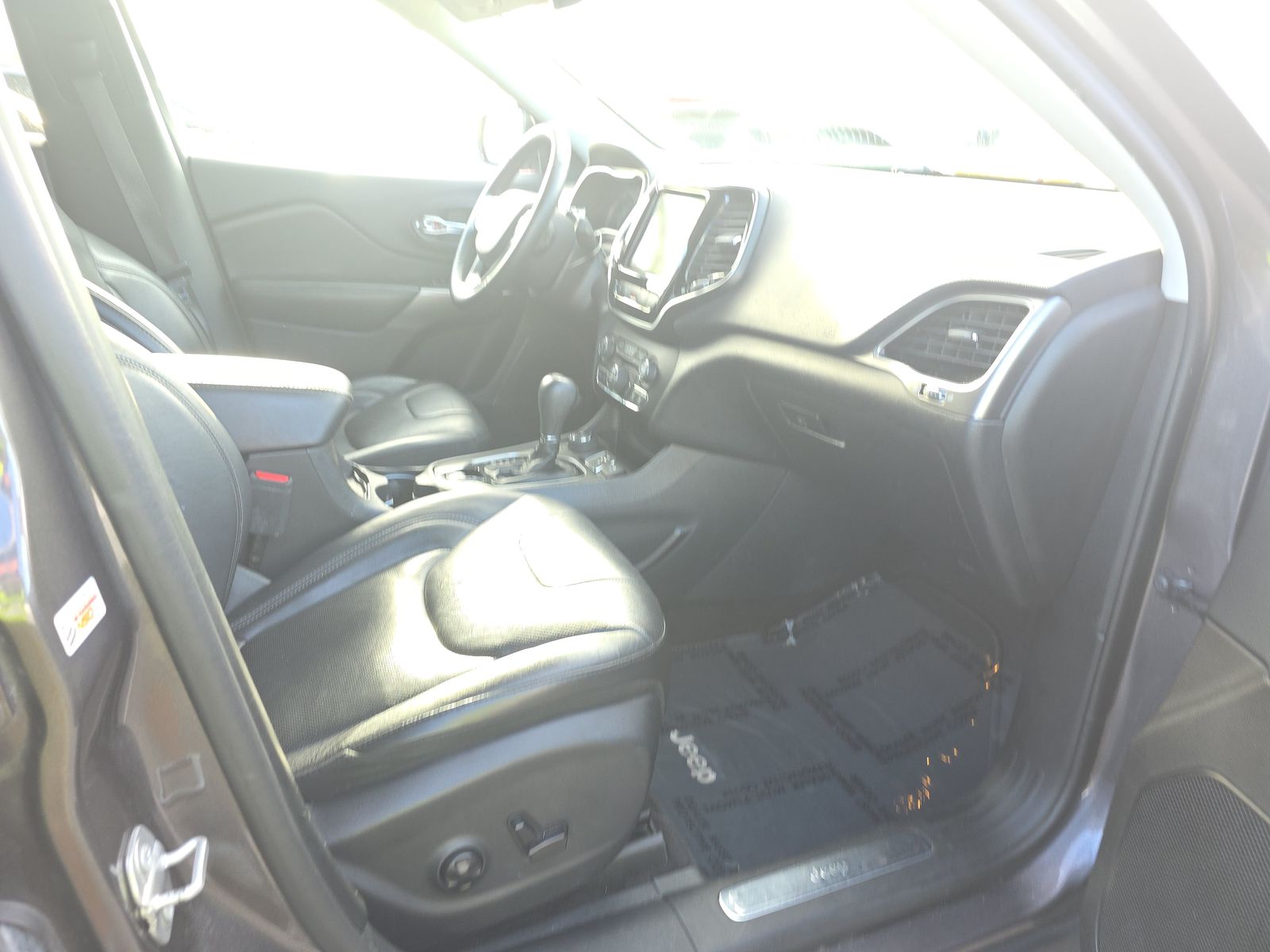 2019 Jeep Cherokee Limited AWD