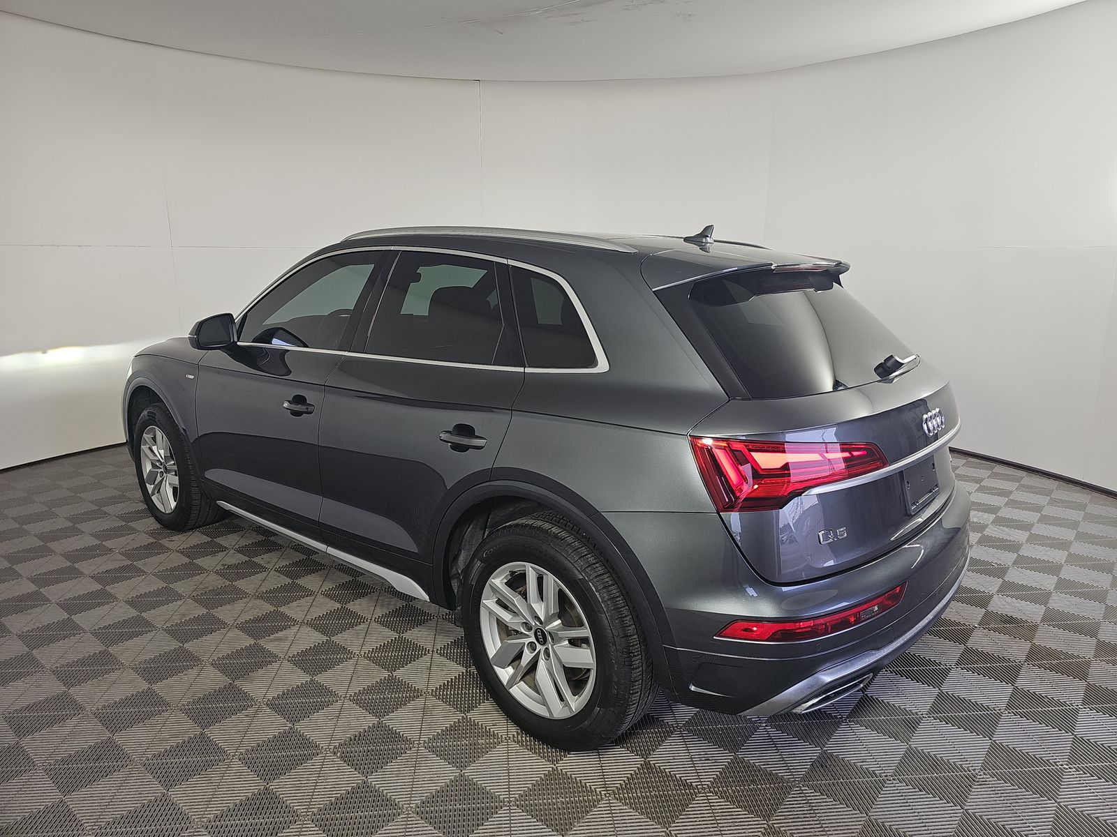 2022 Audi Q5 S line Premium AWD
