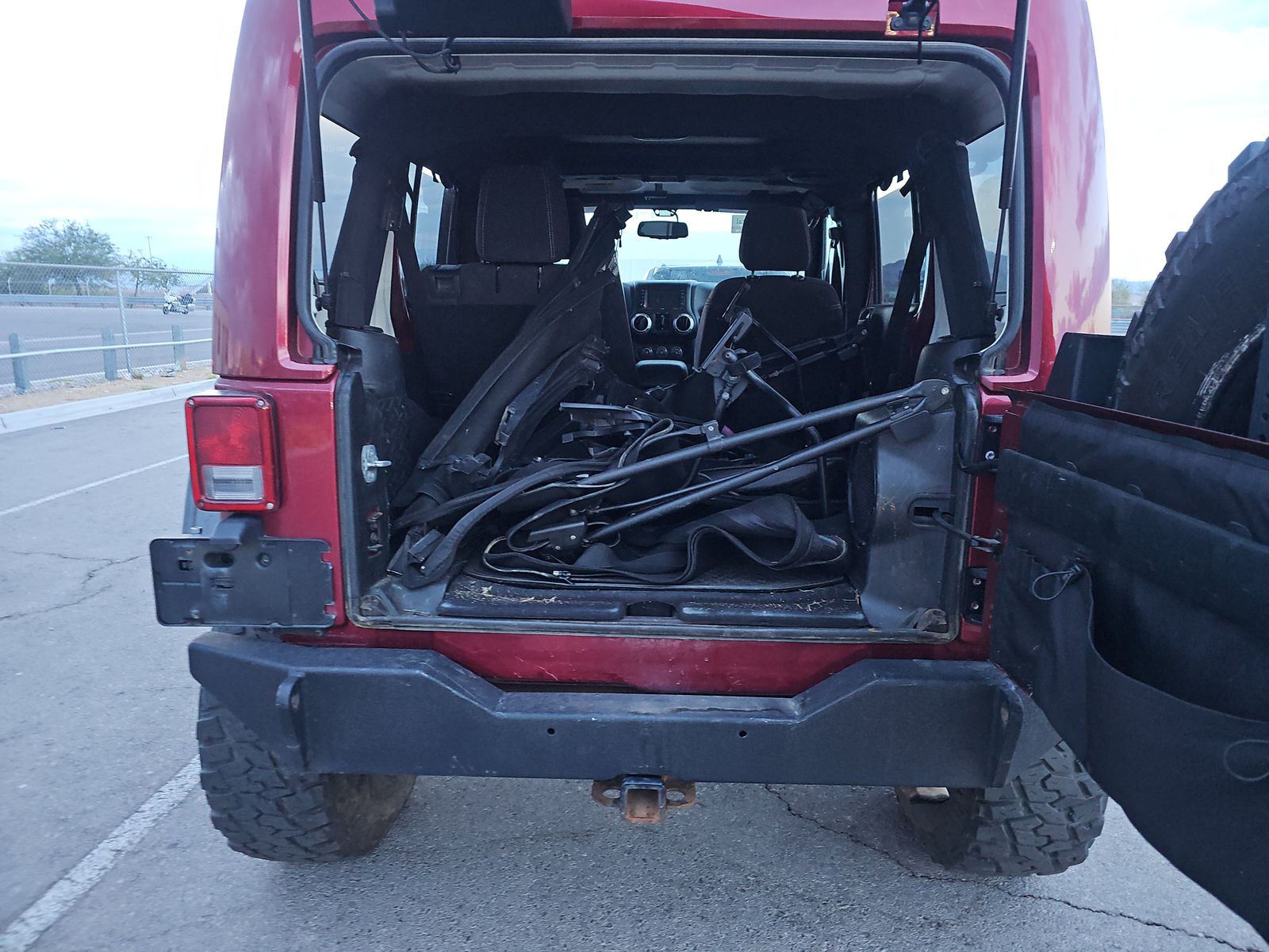 2013 Jeep Wrangler Unlimited Sahara AWD