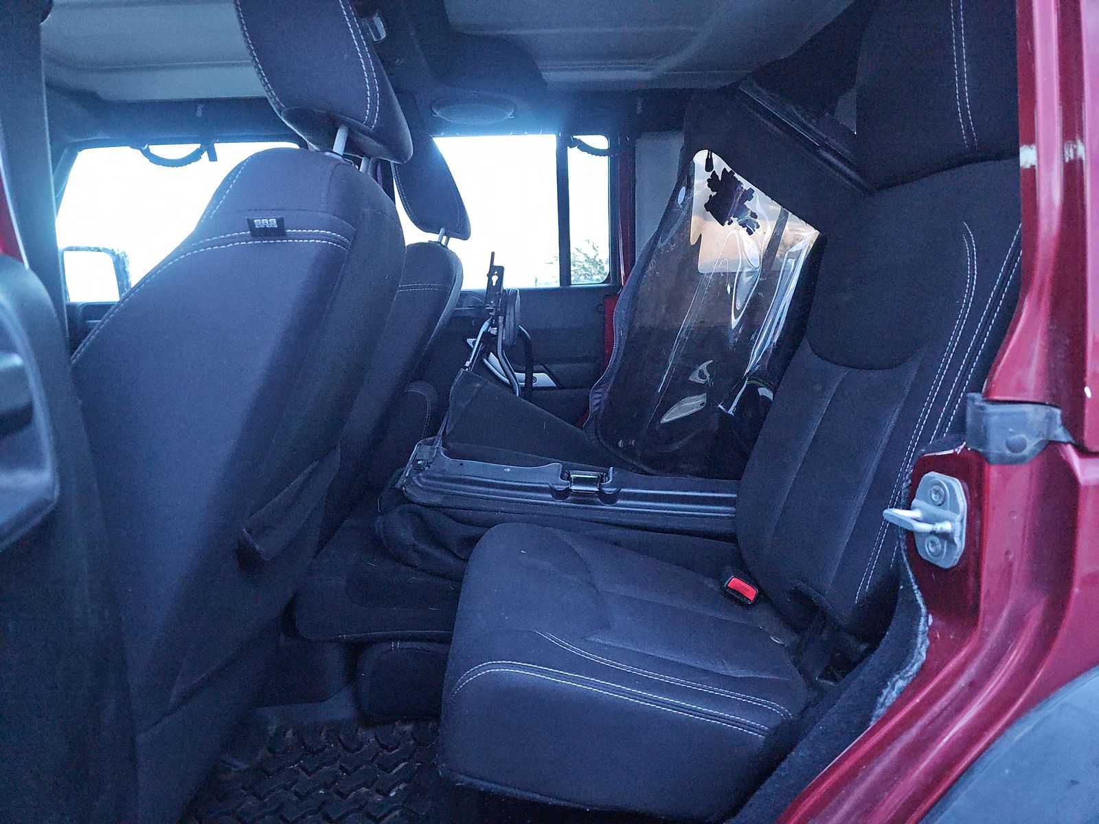 2013 Jeep Wrangler Unlimited Sahara AWD