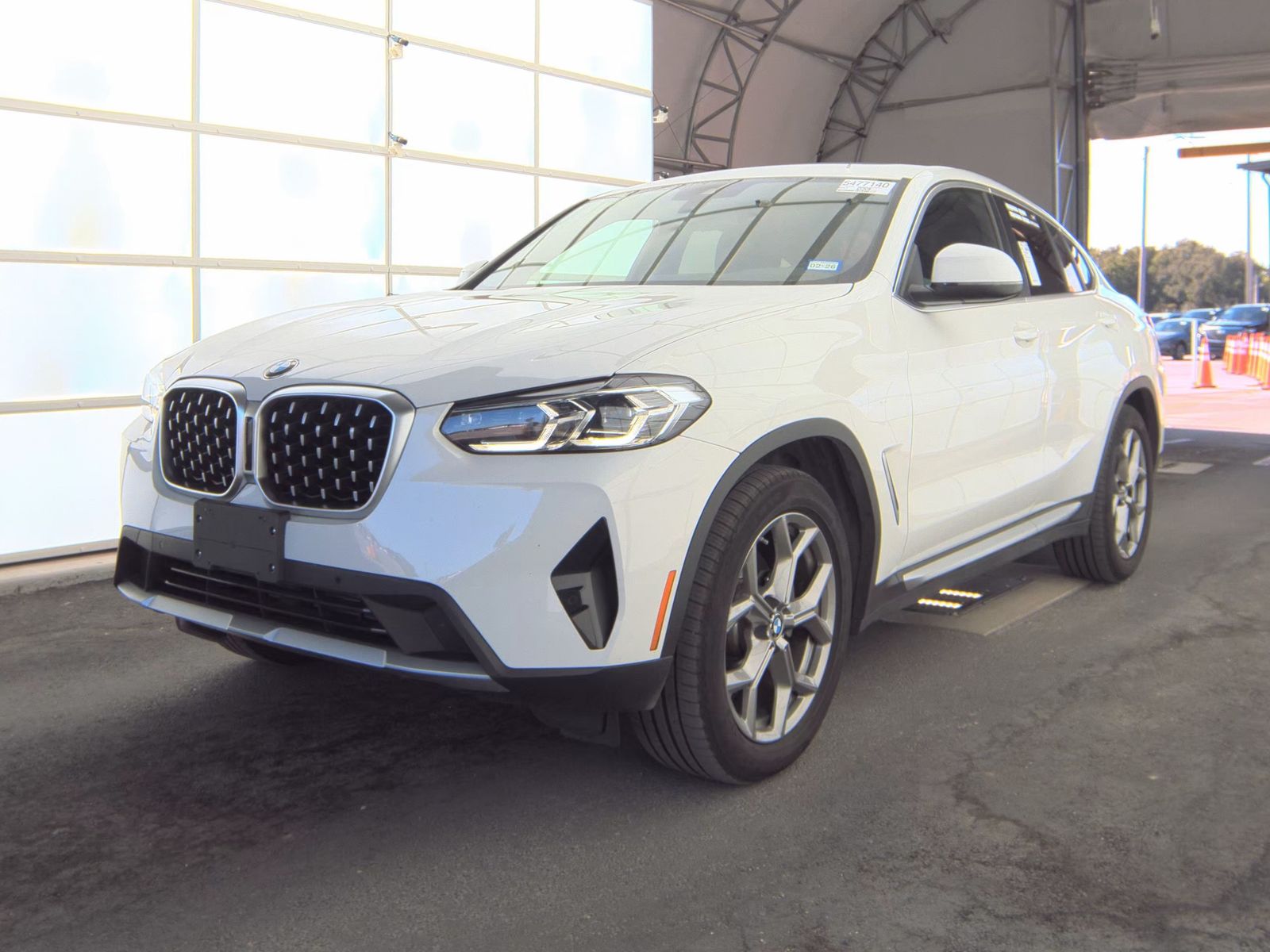 2025 BMW X4 xDrive30i AWD