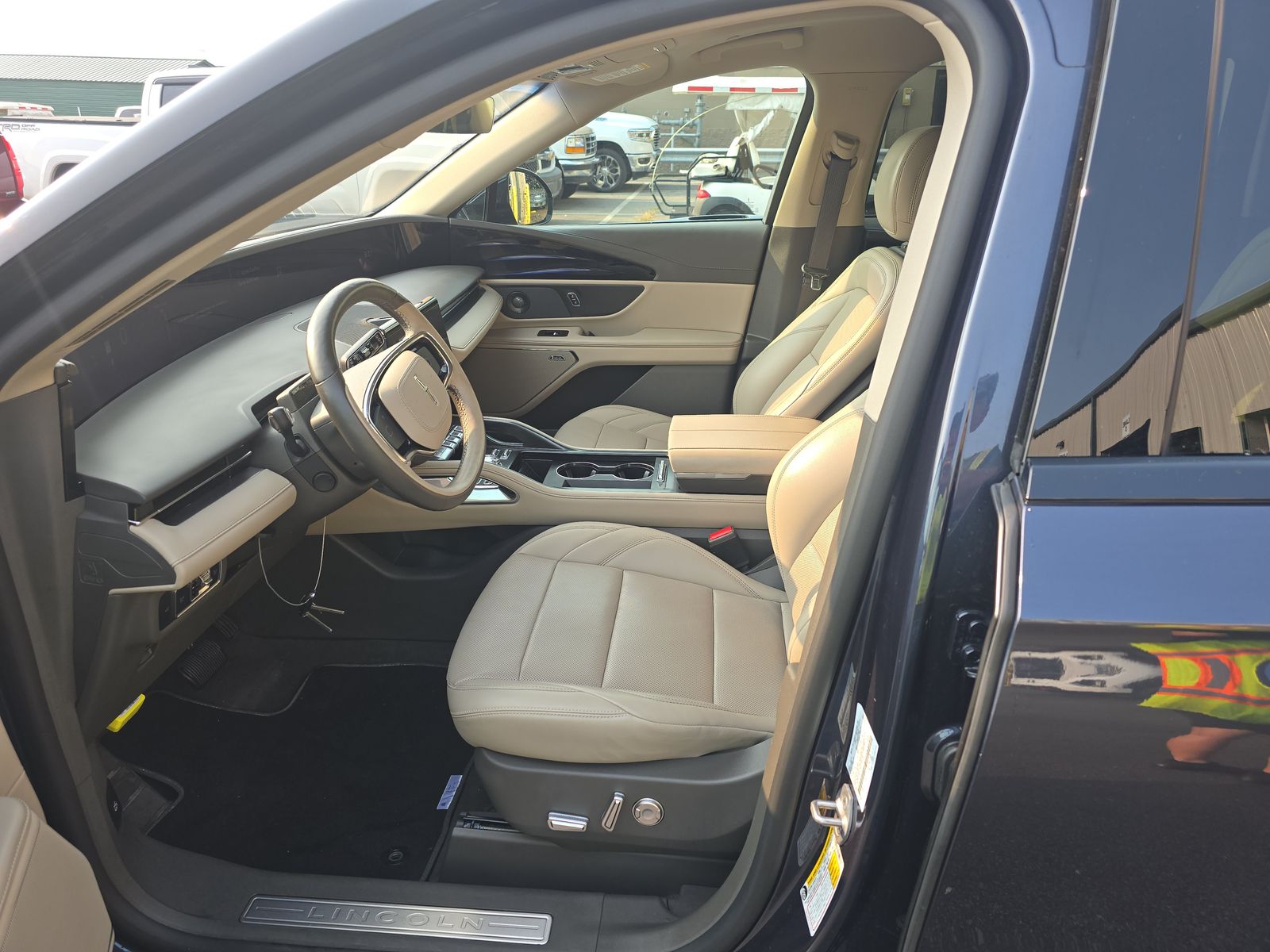 2024 Lincoln Nautilus Premiere AWD