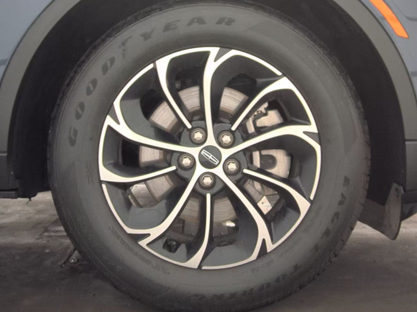 2024 Lincoln Nautilus Premiere AWD