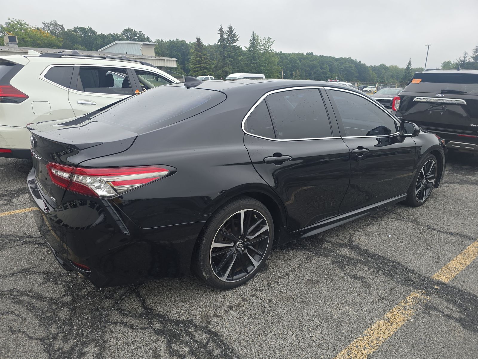 2018 Toyota Camry XSE FWD