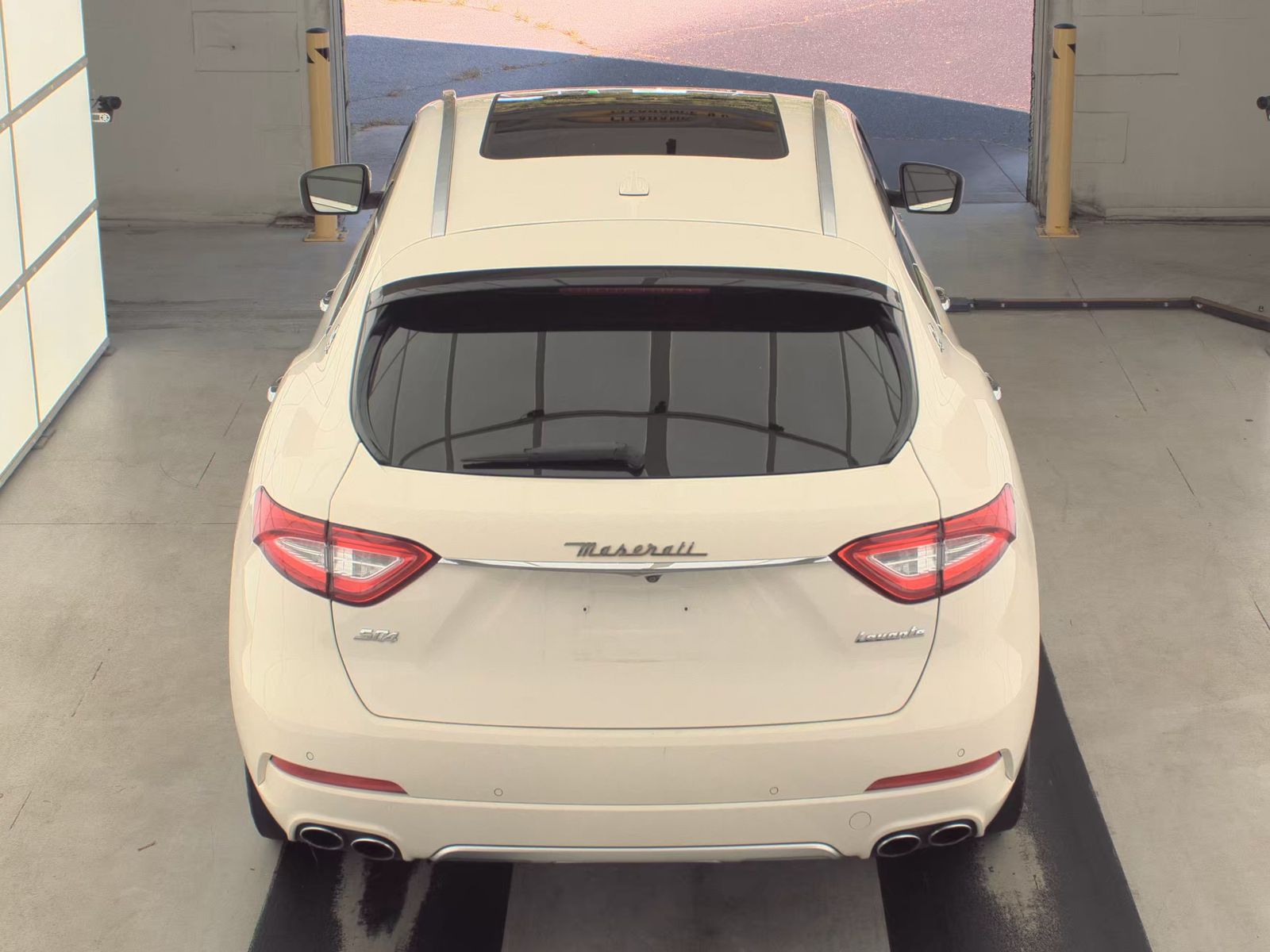 2017 Maserati Levante S AWD