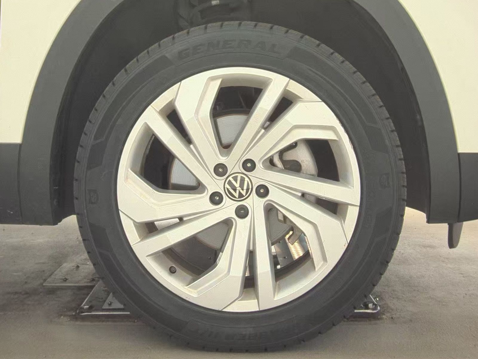 2022 Volkswagen Atlas 3.6L SE FWD