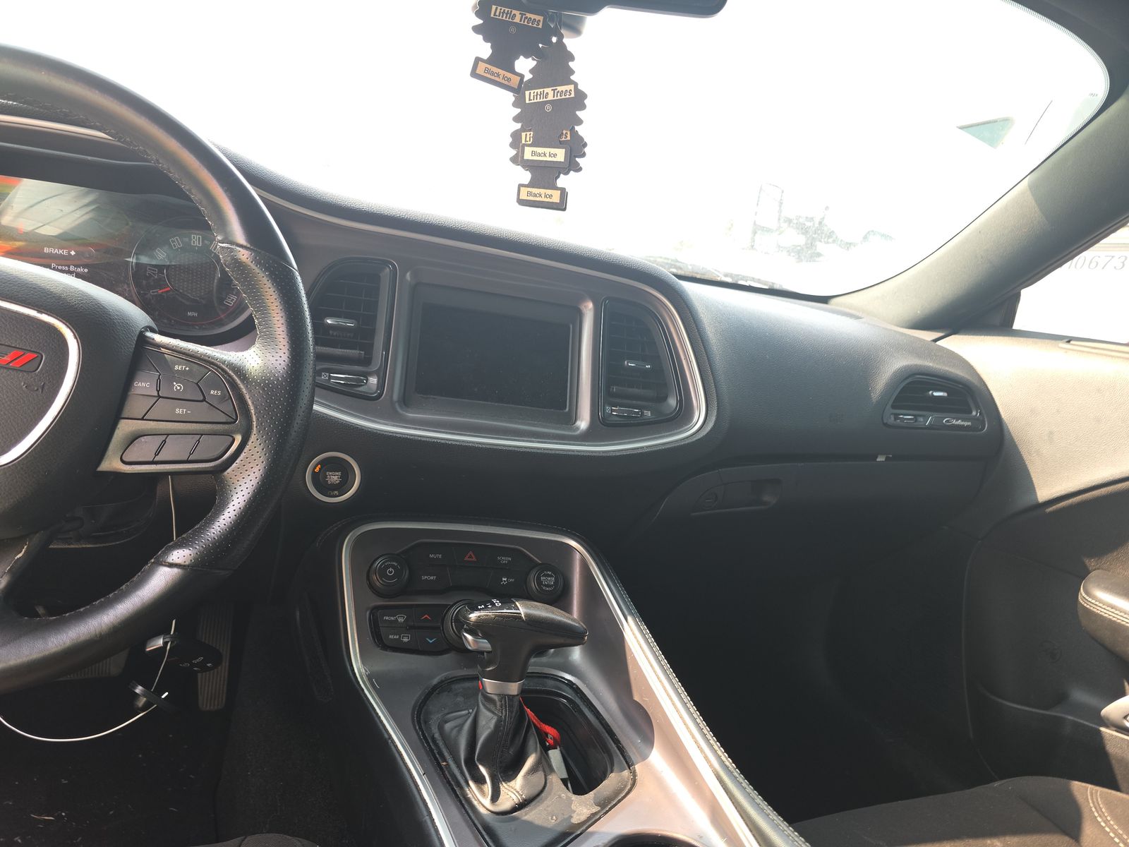 2021 Dodge Challenger SXT RWD