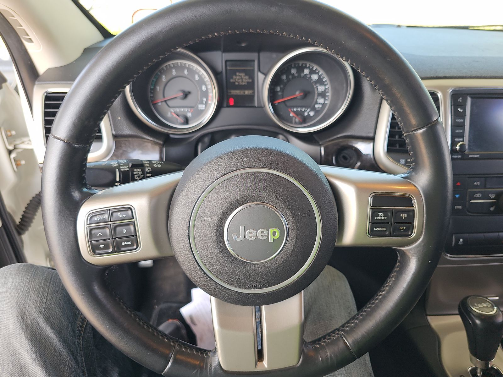 2012 Jeep Grand Cherokee Laredo AWD