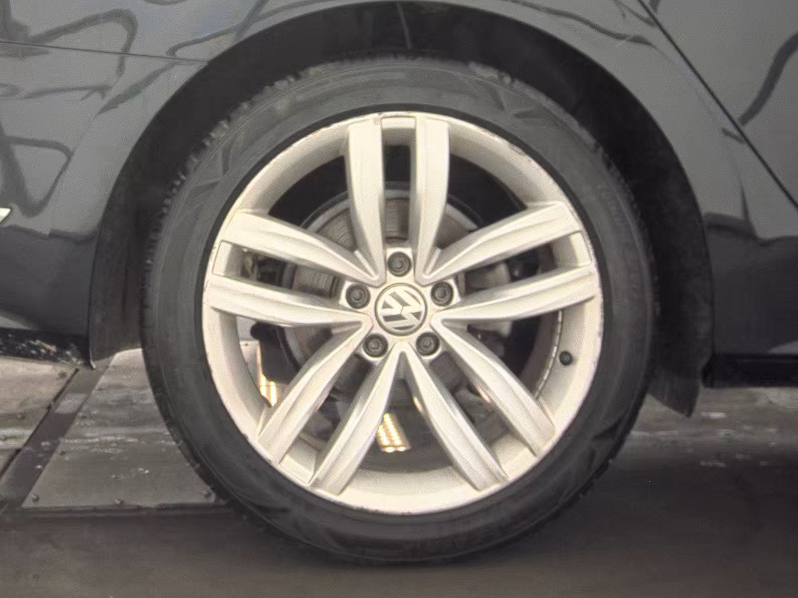 2019 Volkswagen Passat 2.0T Wolfsburg Edition FWD