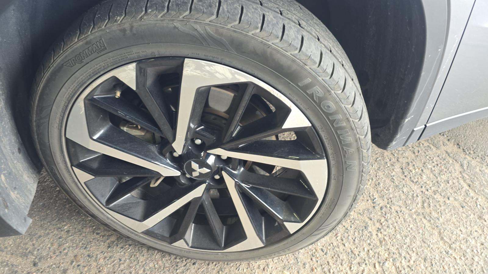 2024 Mitsubishi Outlander SE AWD