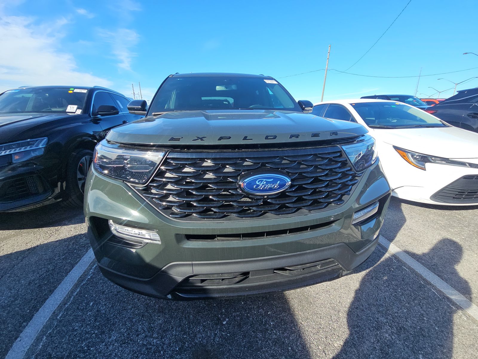 FORD EXPLORER - 3