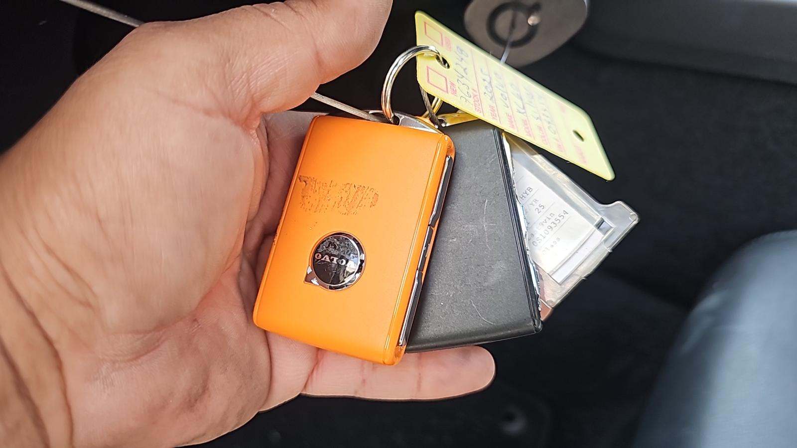 2025 Volvo XC60 B5 Core AWD