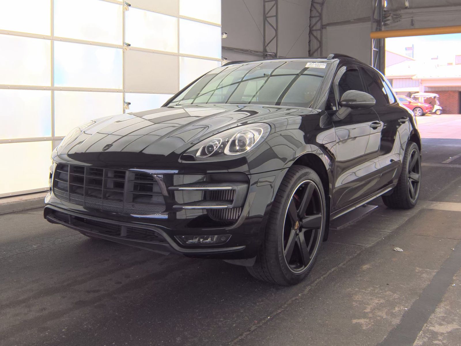 2018 Porsche Macan Turbo