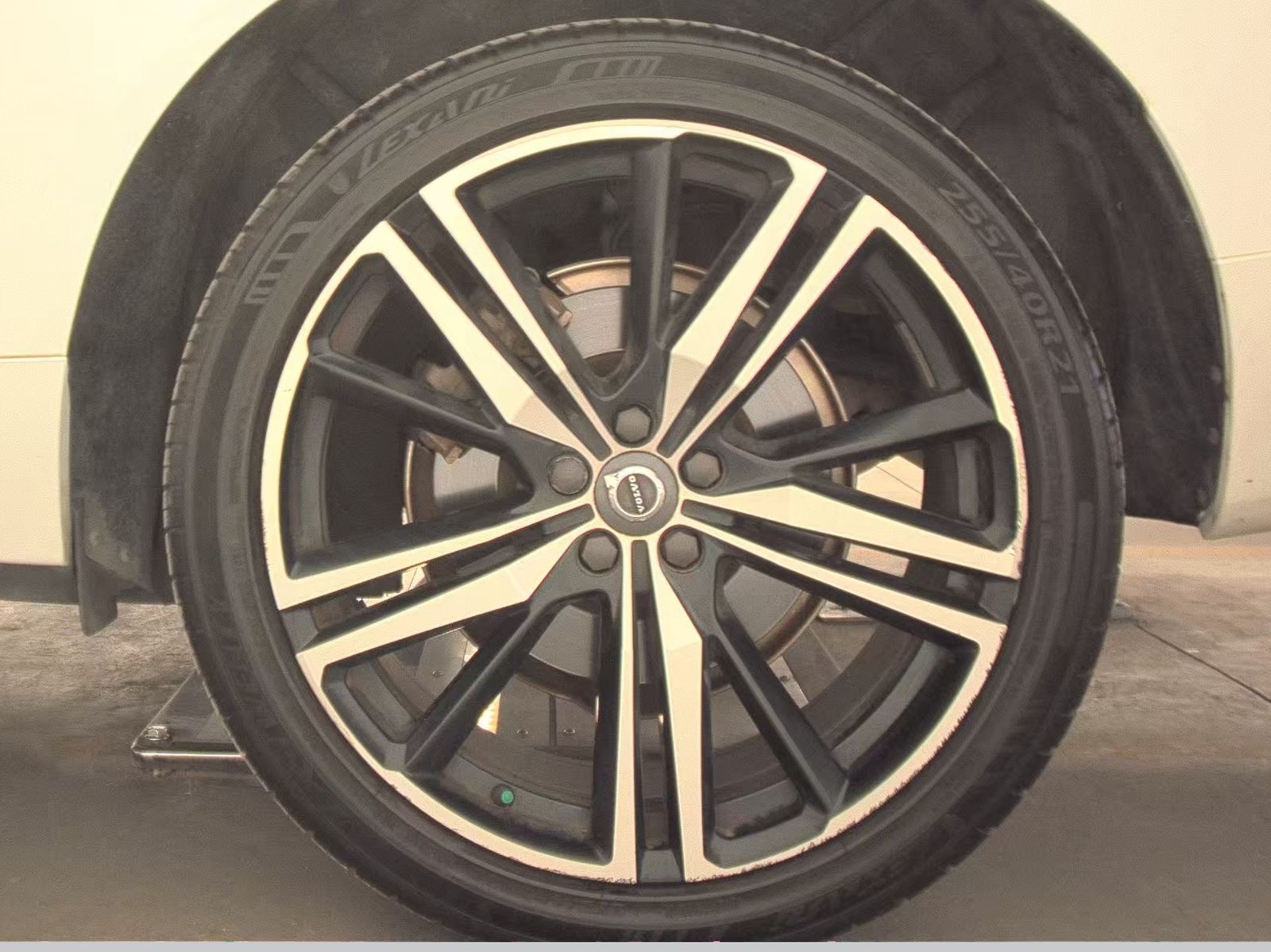 2019 Volvo XC60 T6 R-Design AWD