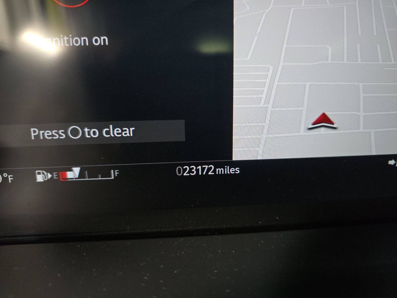 2024 Land Rover Defender 130 X-Dynamic SE AWD