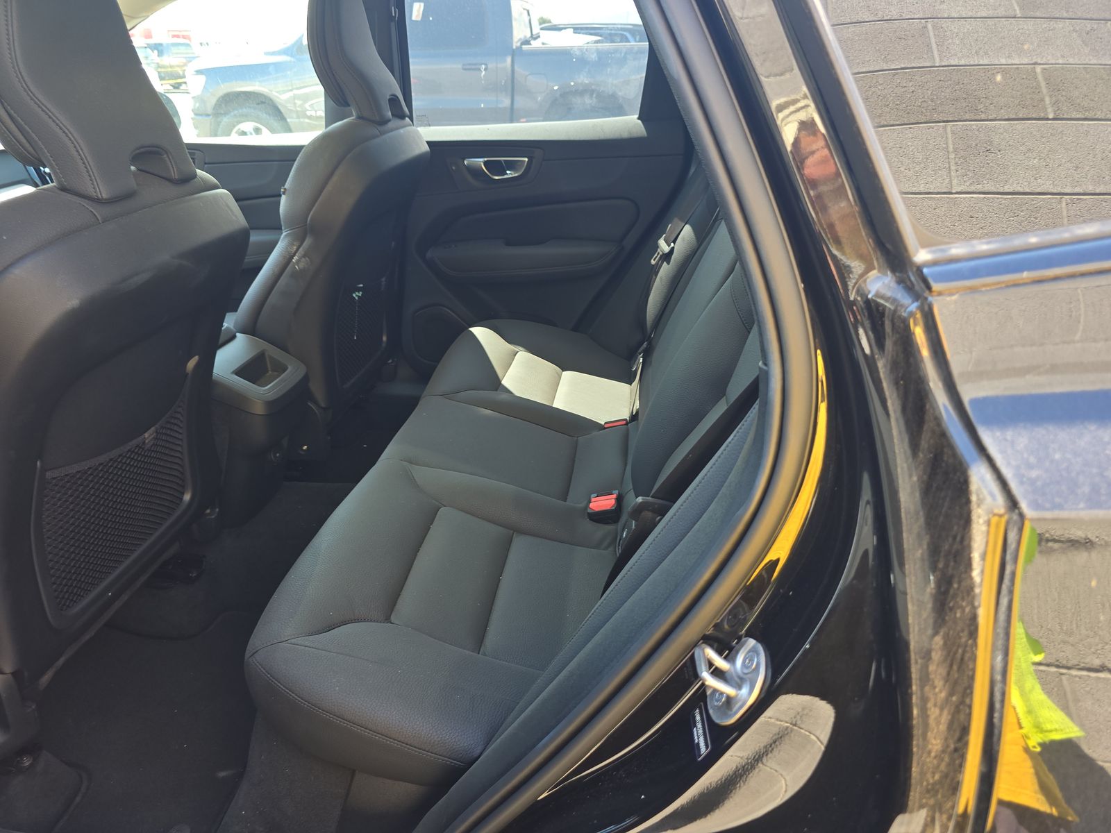 2025 Volvo XC60 B5 Plus AWD