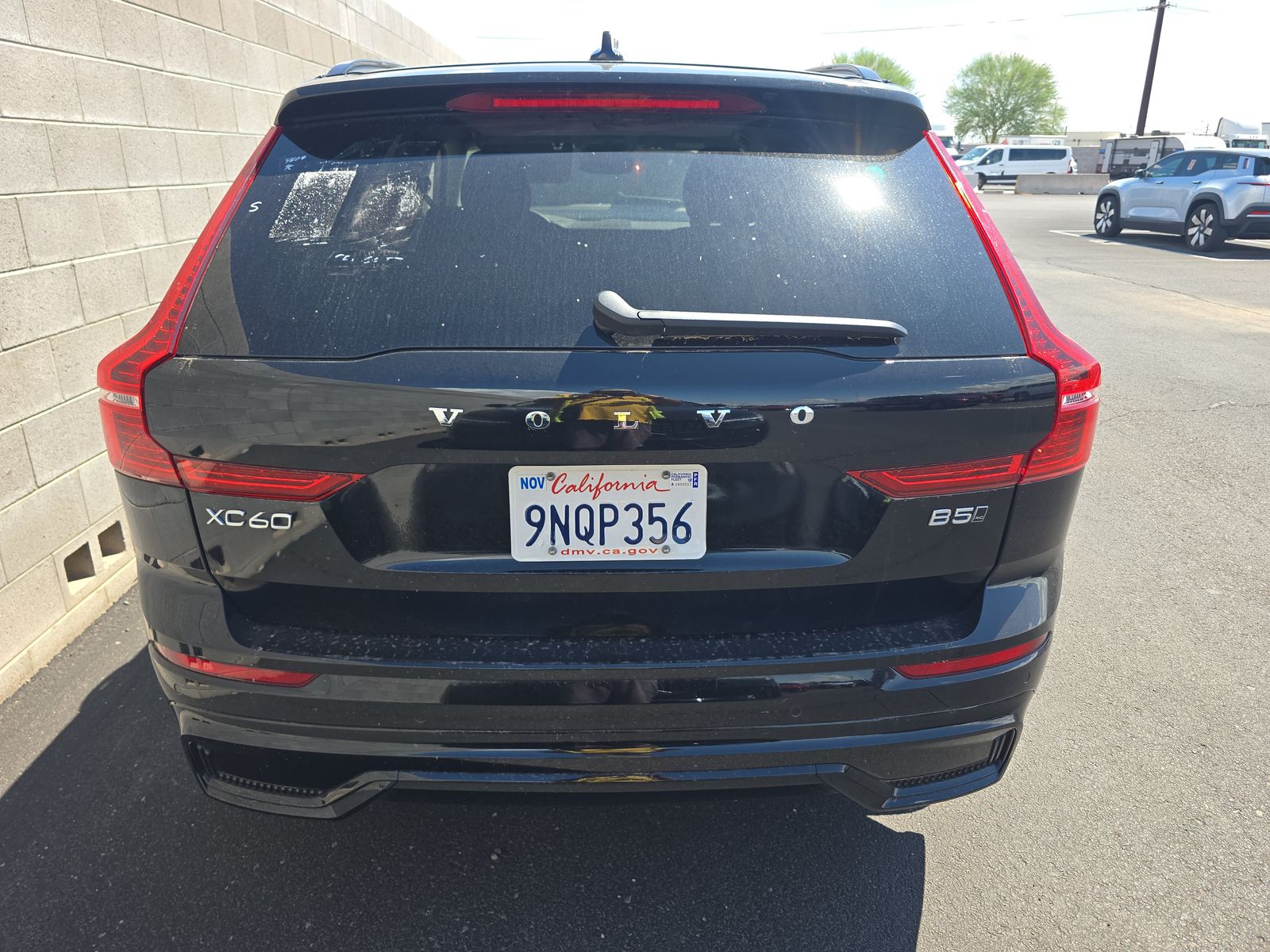 2025 Volvo XC60 B5 Plus AWD