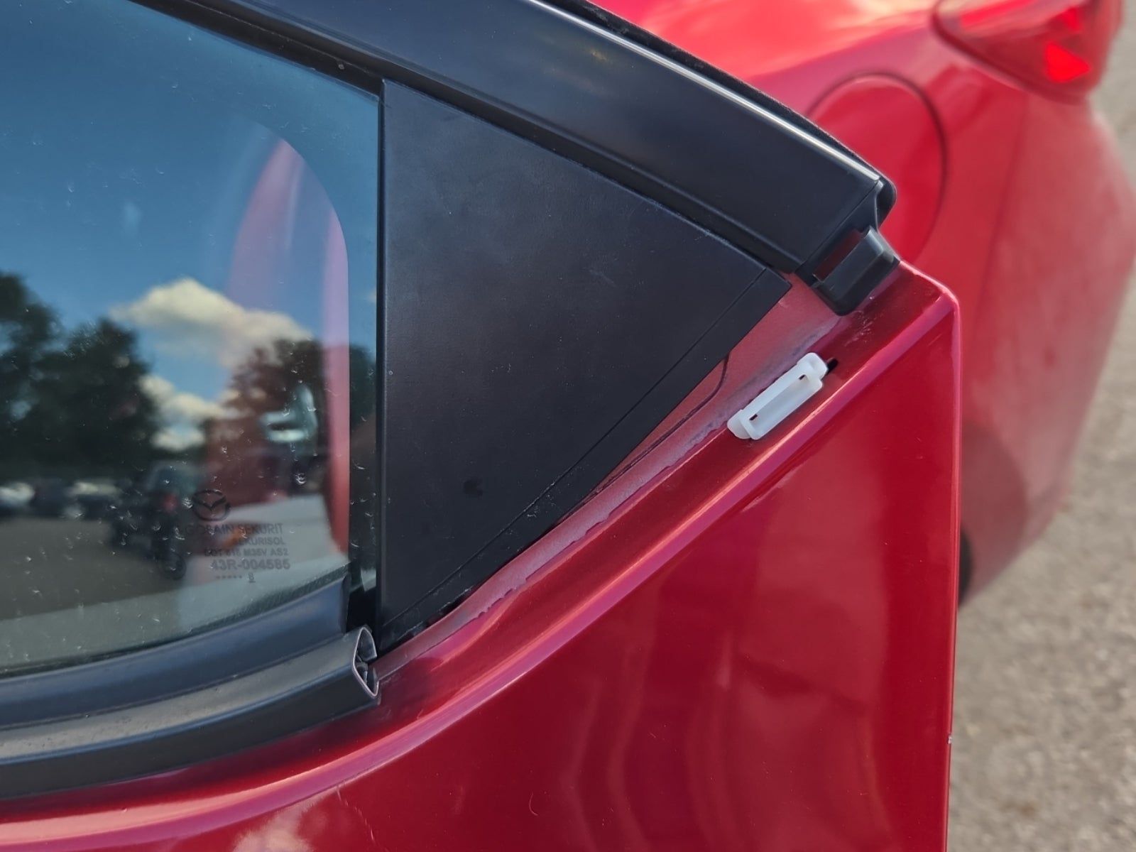 2018 MAZDA MAZDA3 Sport FWD