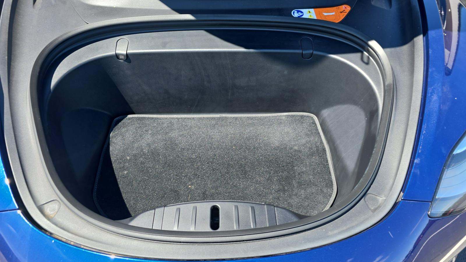 2018 Tesla Model 3 Long Range FWD