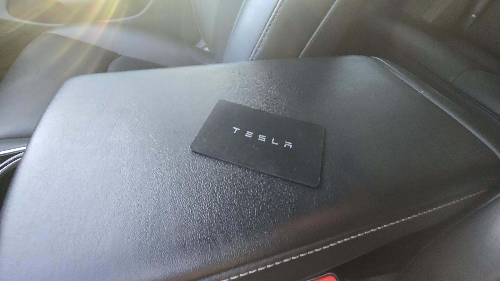 2018 Tesla Model 3 Long Range FWD
